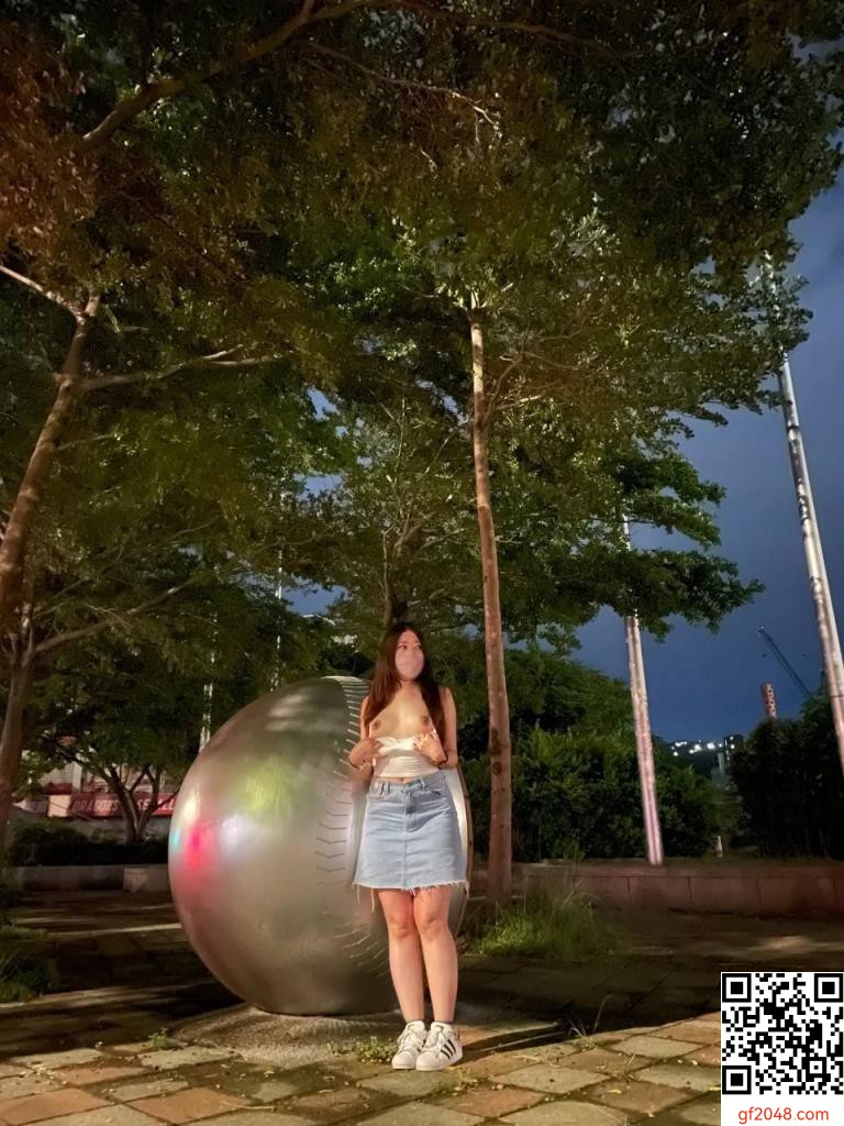 愛漏出的肥臀少婦
