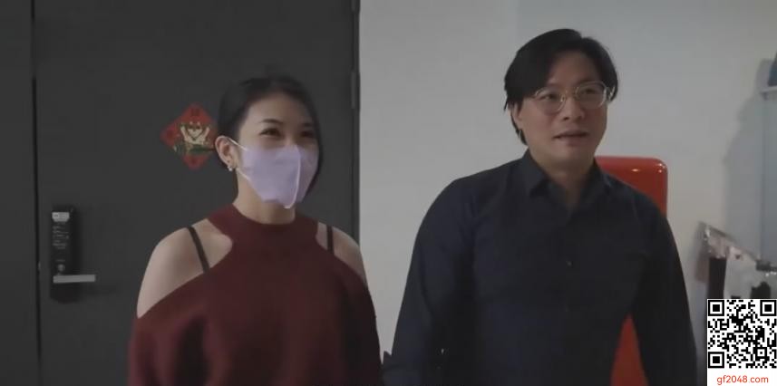 白虎騷逼玩3P