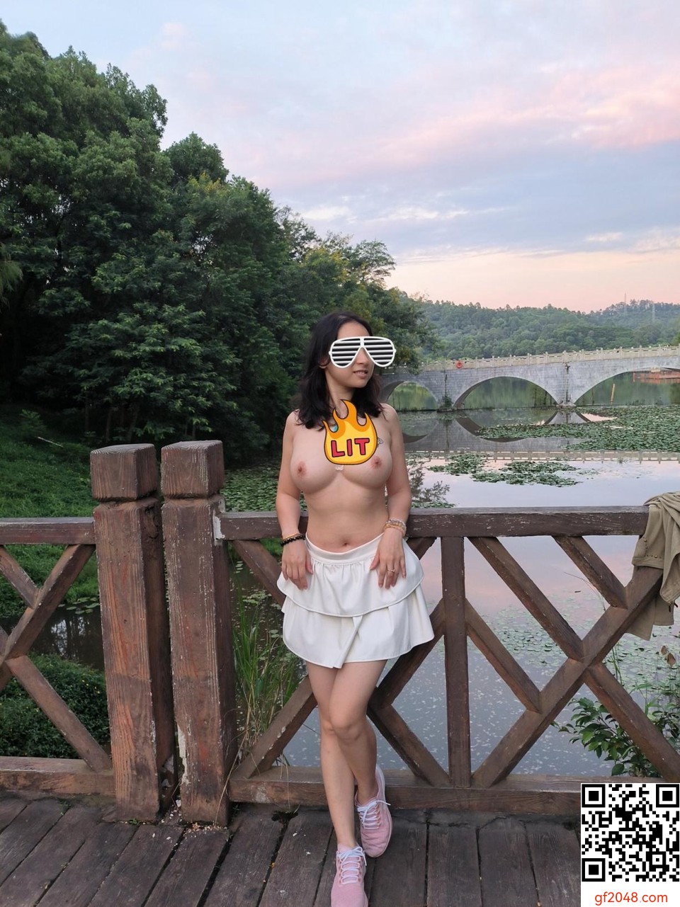 豐乳肥臀愛露出