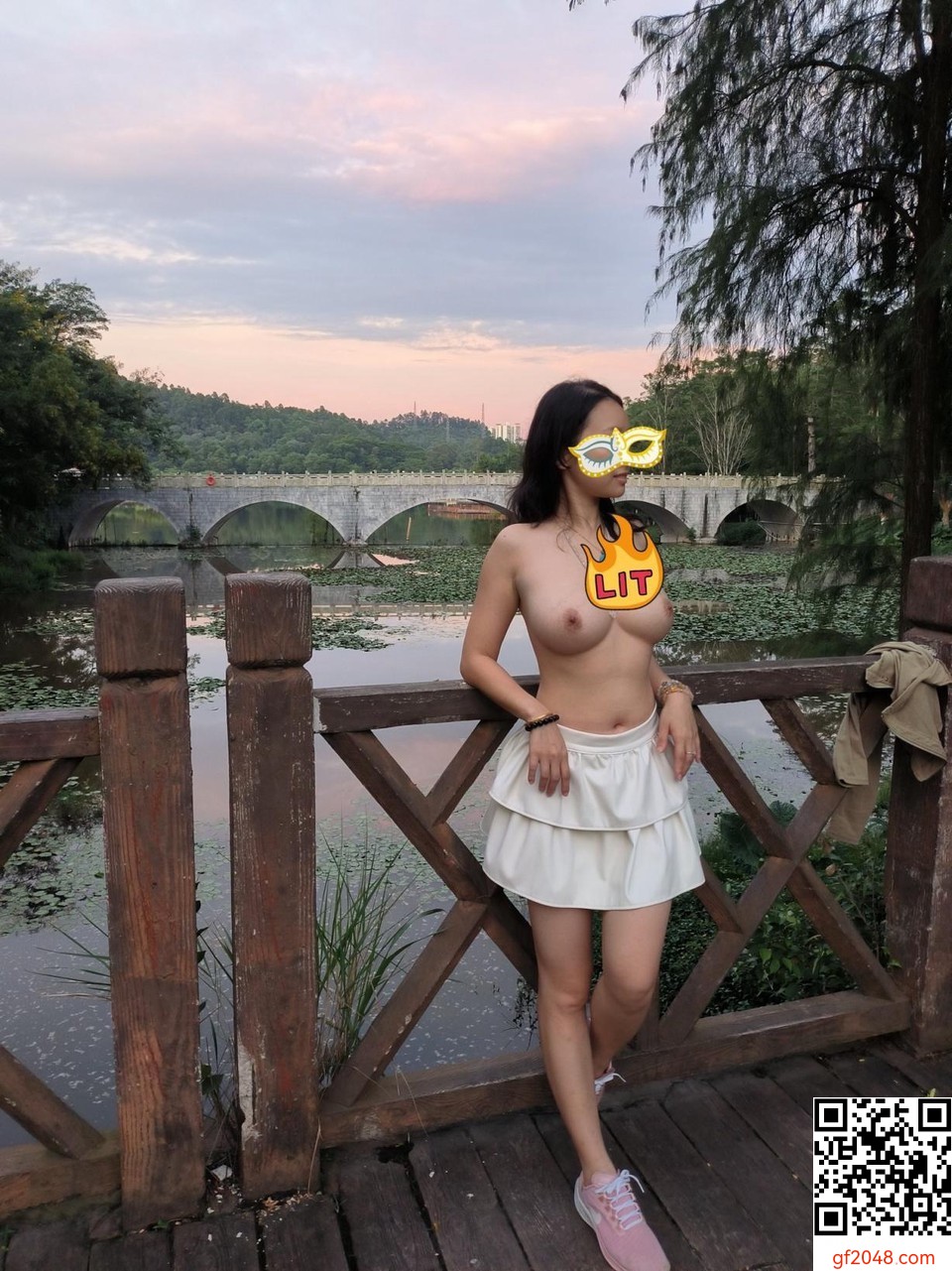 豐乳肥臀愛露出