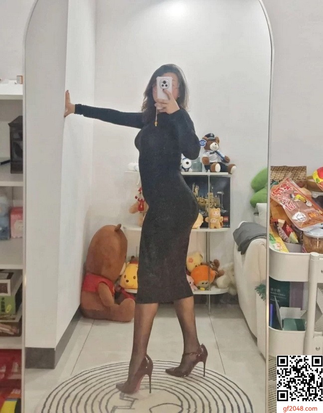 超诱人骚老婆[12P]