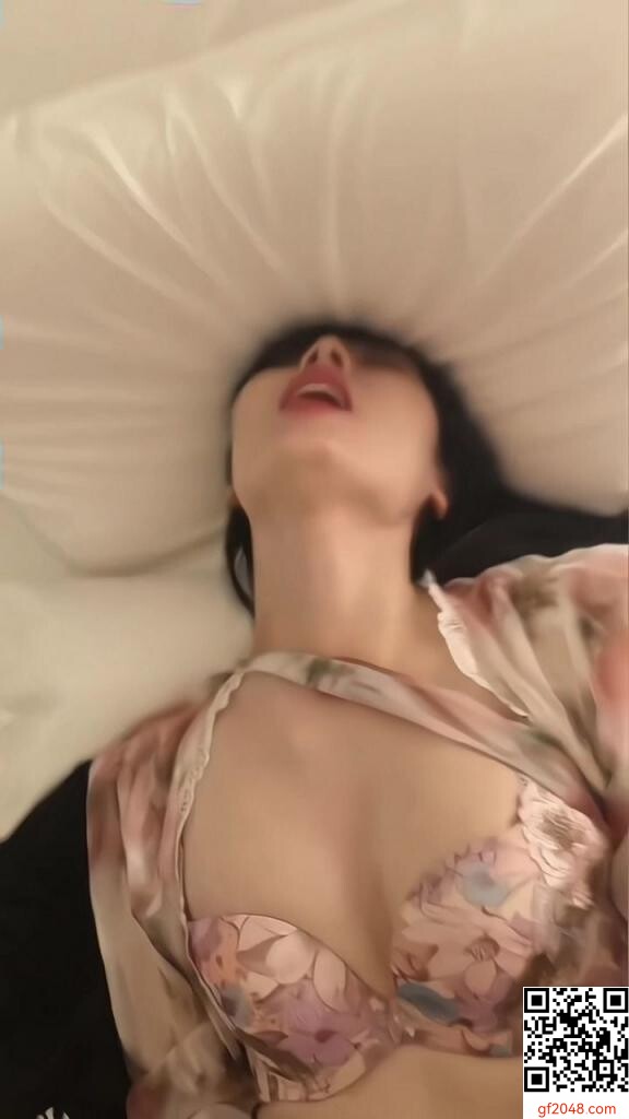骚妇[33P]