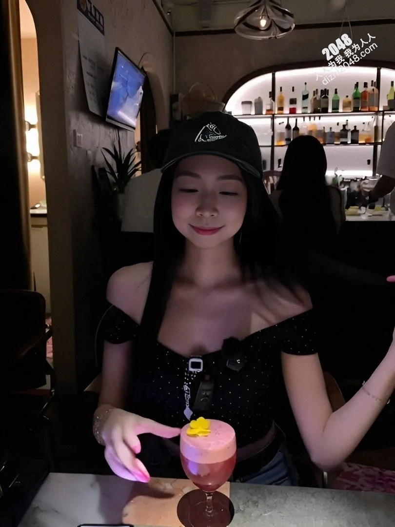 清纯反差[15P]