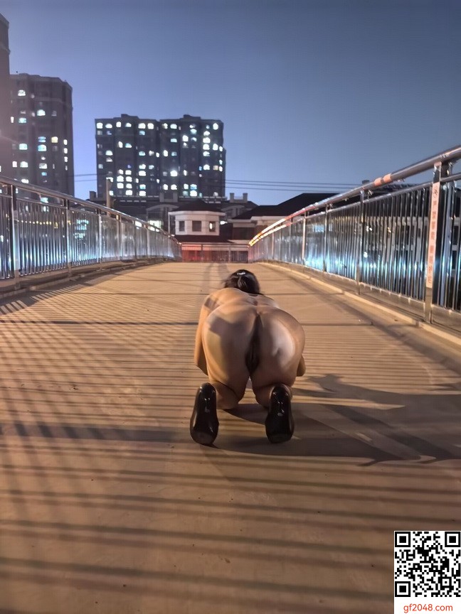 大胆漏出[10P]