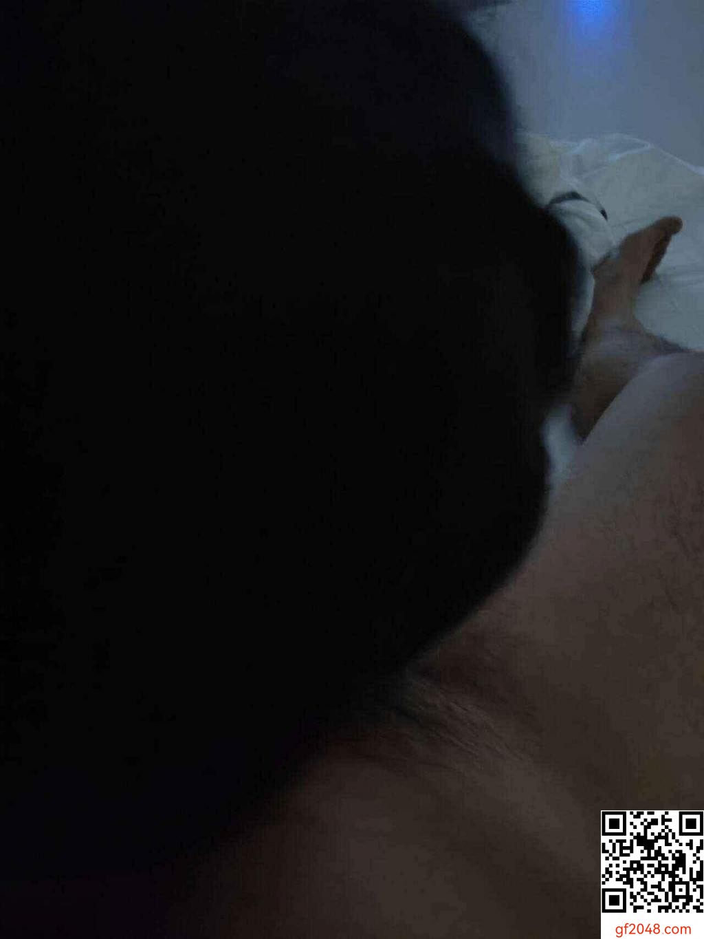 夏天和小姐姐的部分约啪照片[18P]