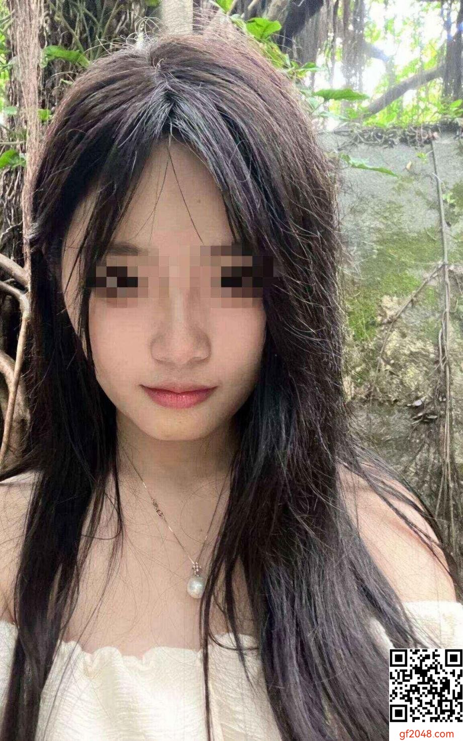 夏天和小姐姐的部分约啪照片[18P]