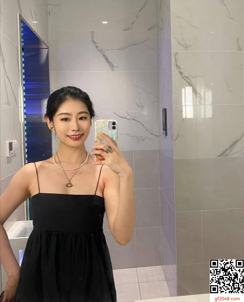 长发气质美女 [20P]