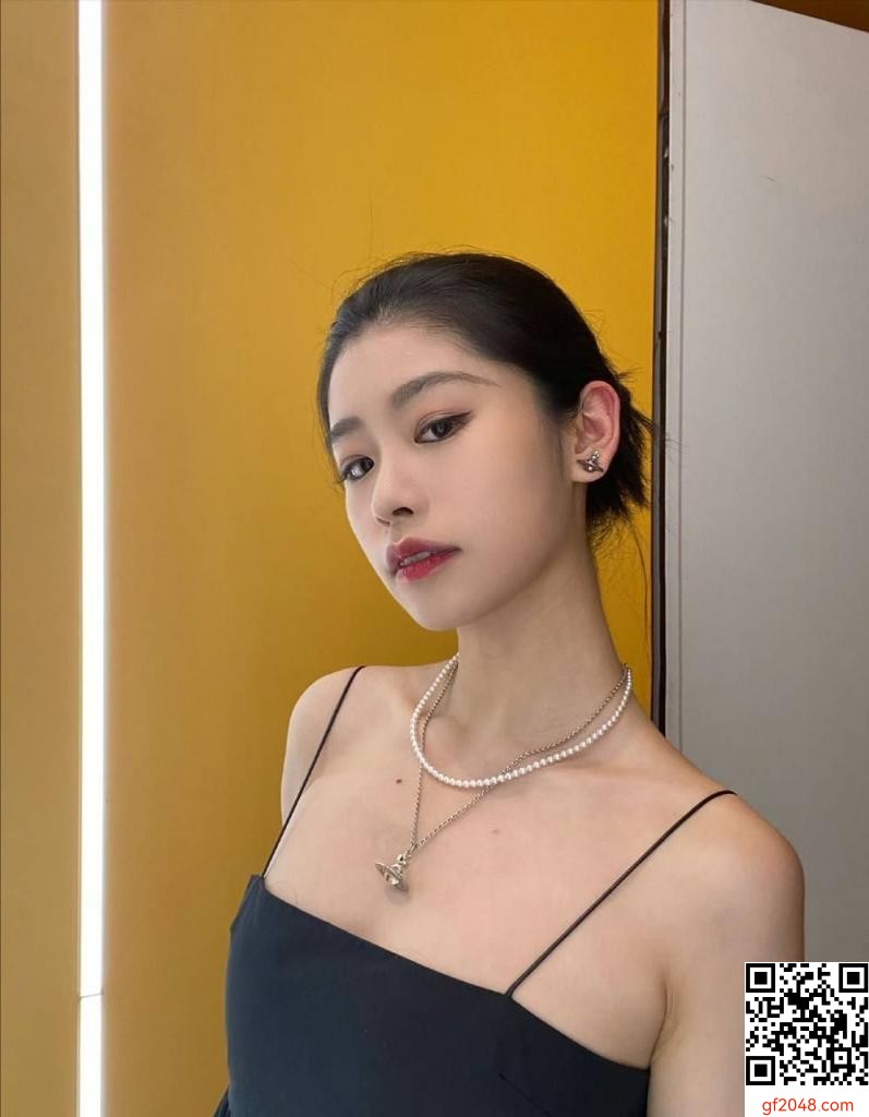 长发气质美女 [20P]