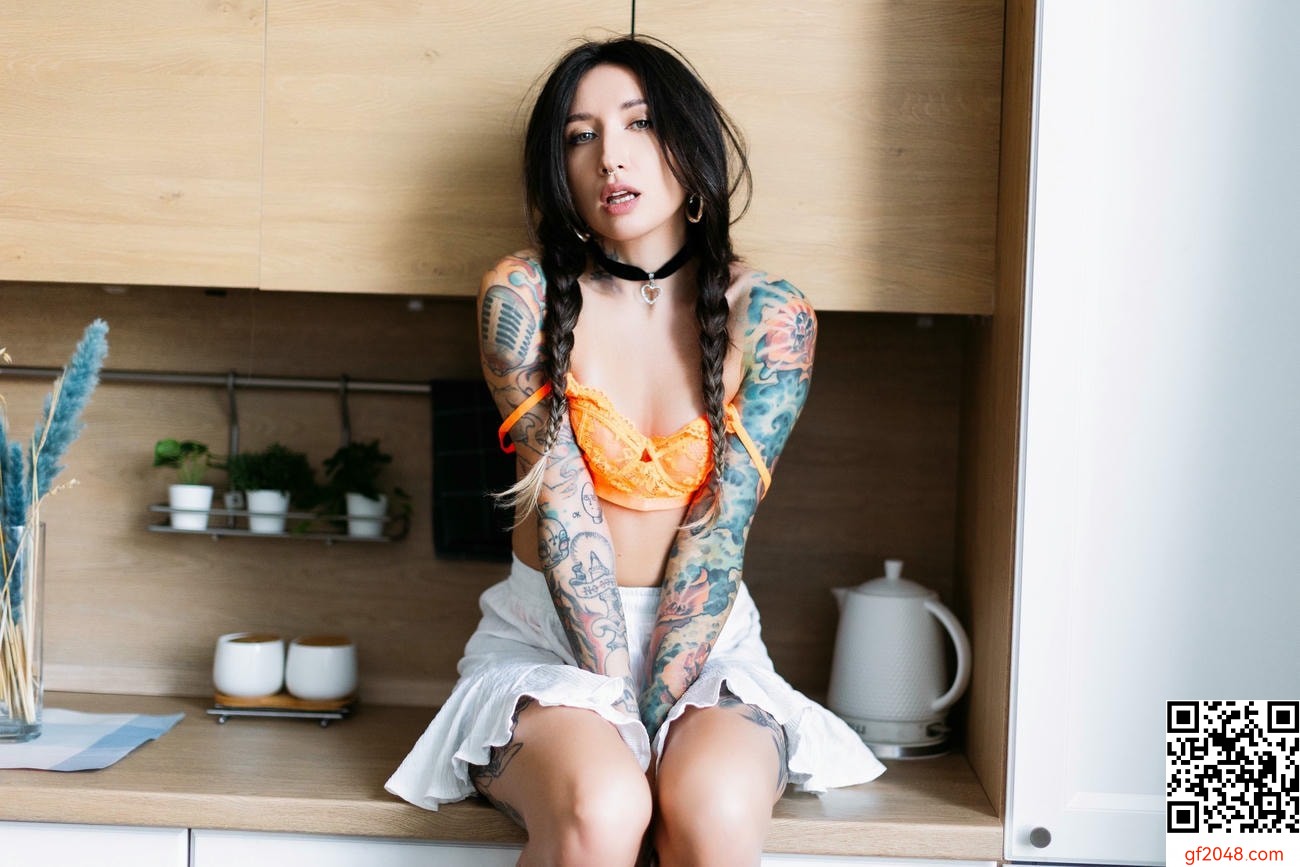 【Suicide Girls】Mar 07, 2026 - Elune - What Does Your Cat Do When You'r...