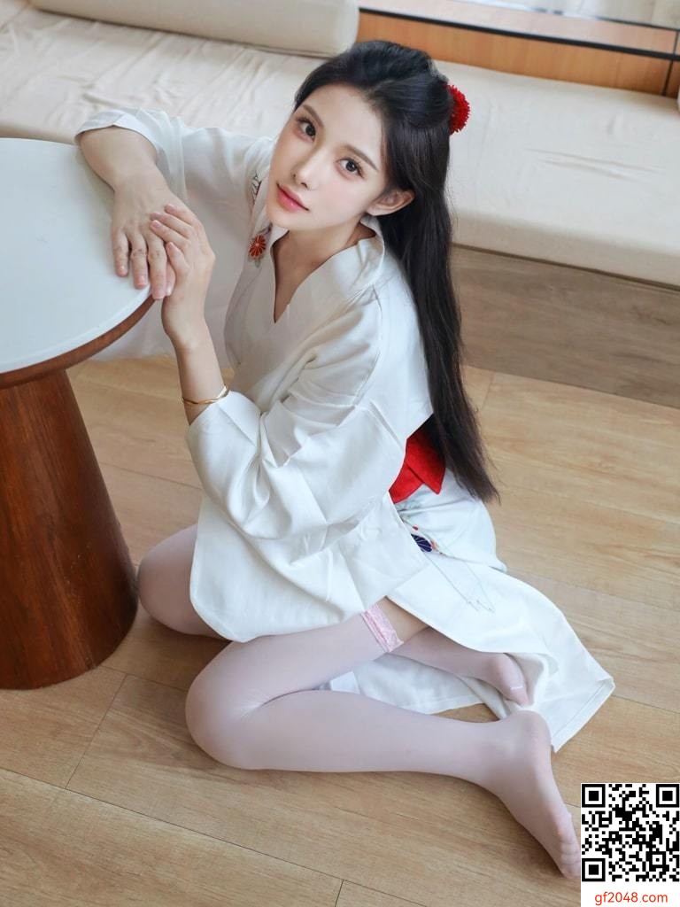 [自拍]梨霜兒 魔鬼身材  (63P)