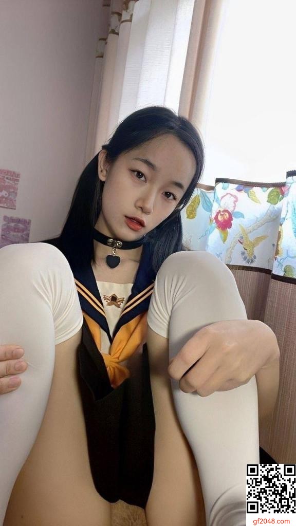 穿着有多纯，脱掉就有多骚4［20P］