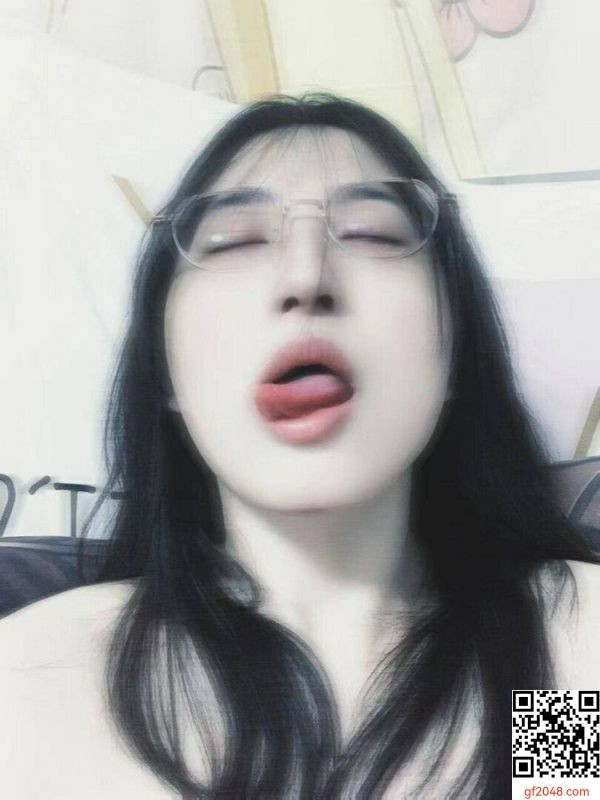 最騷的還是眼鏡妹妹  (14P)