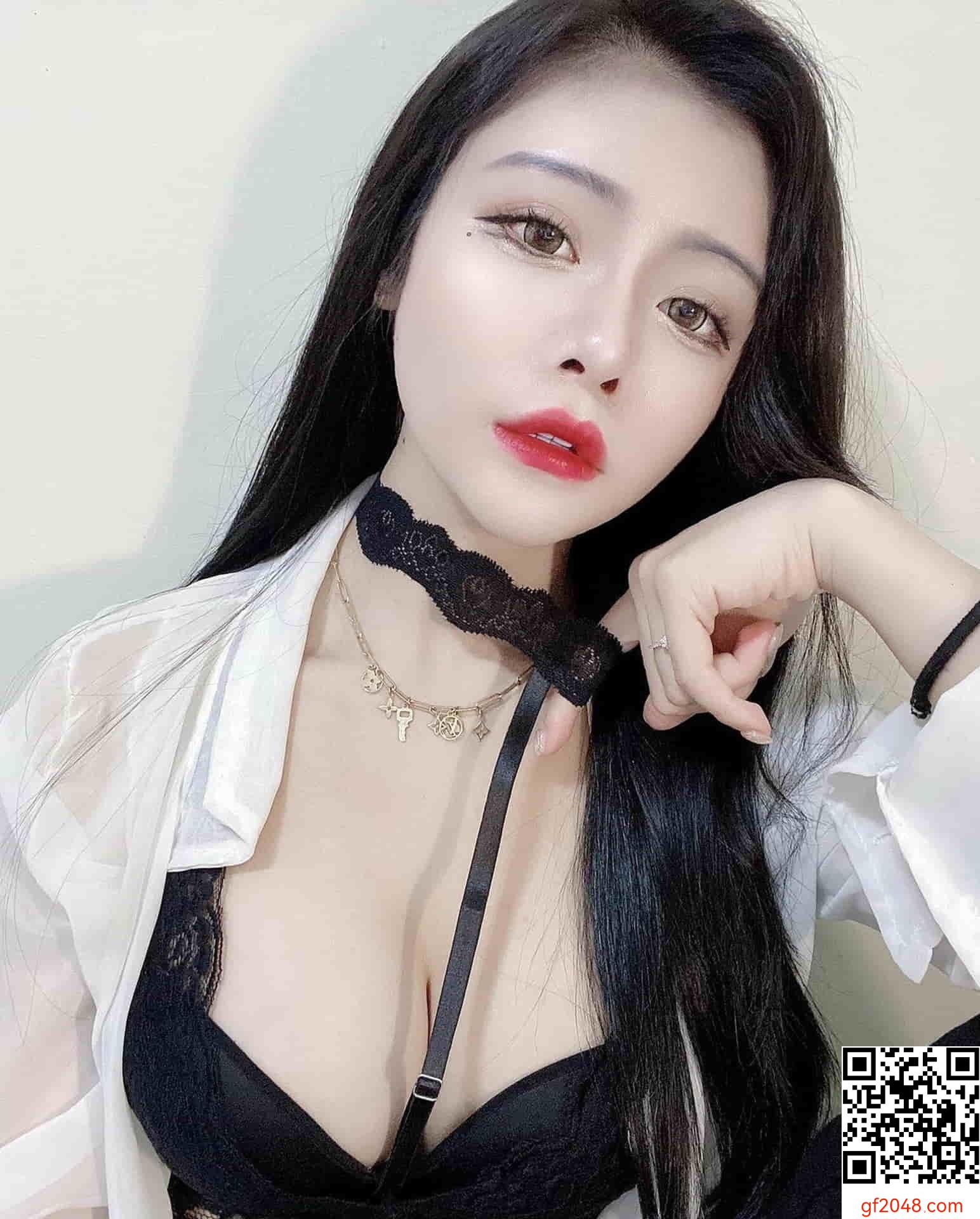 [自拍] 極品美女大奶正妹私拍  (26P)