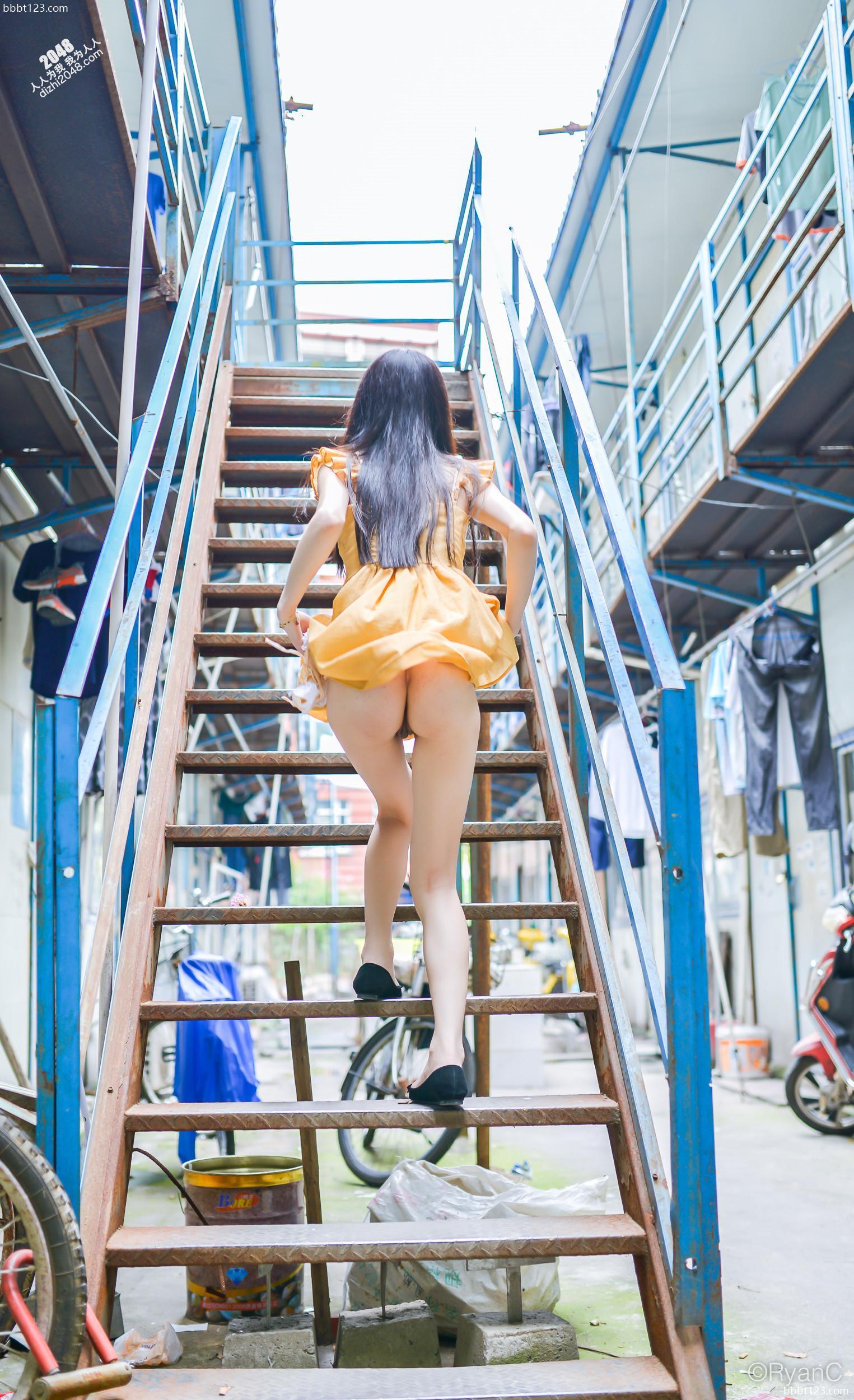 大學露出 [28P]