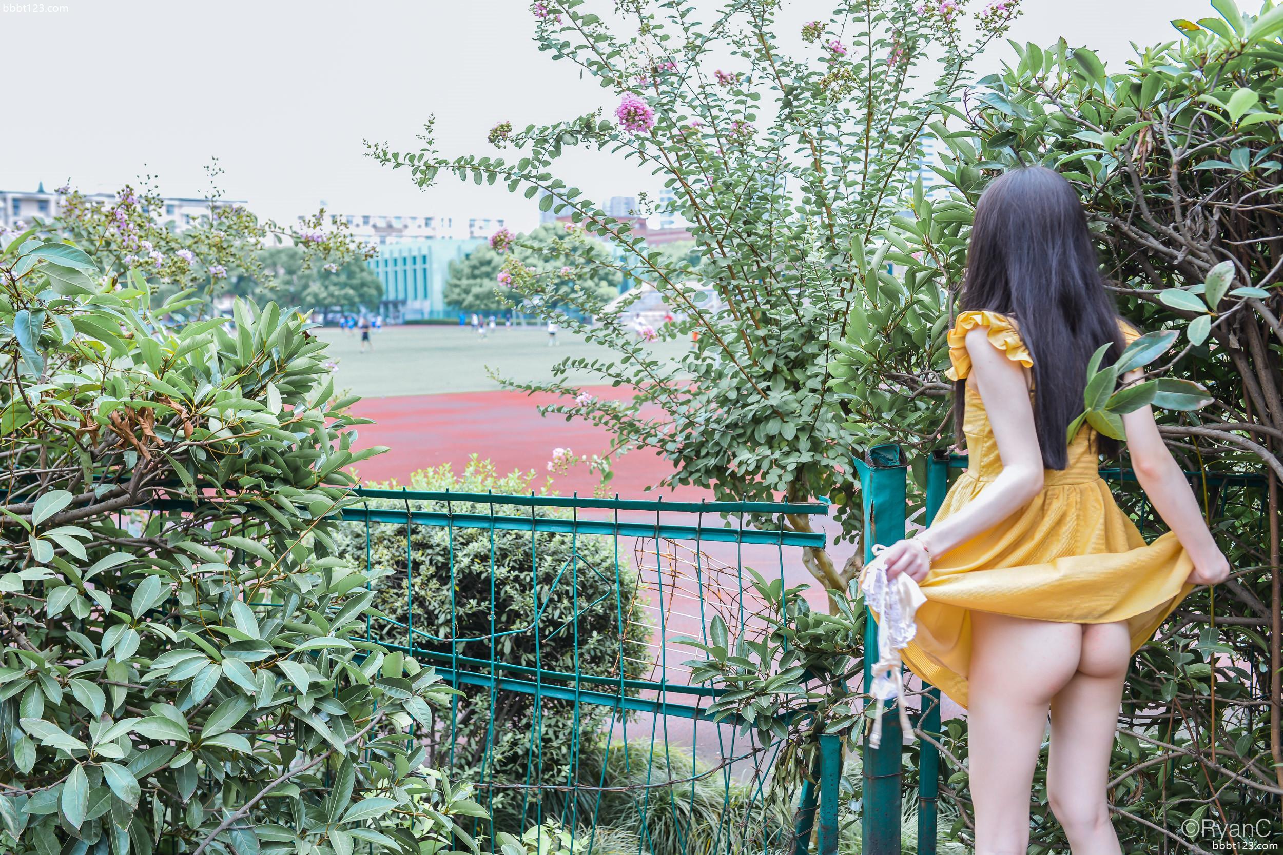 大學露出 [28P]