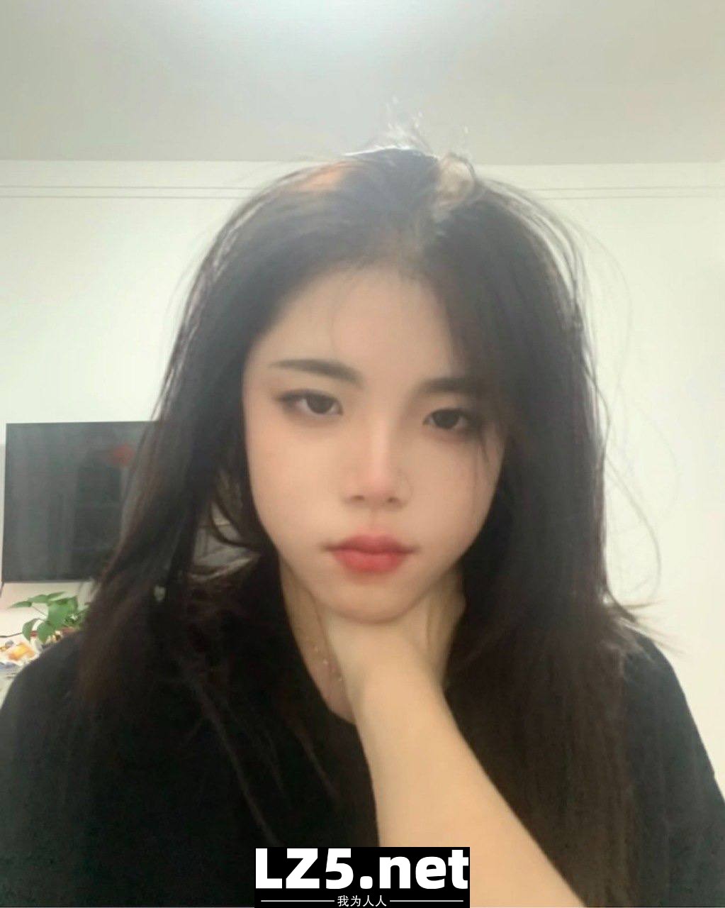 极品小烧杯颜射[24P]