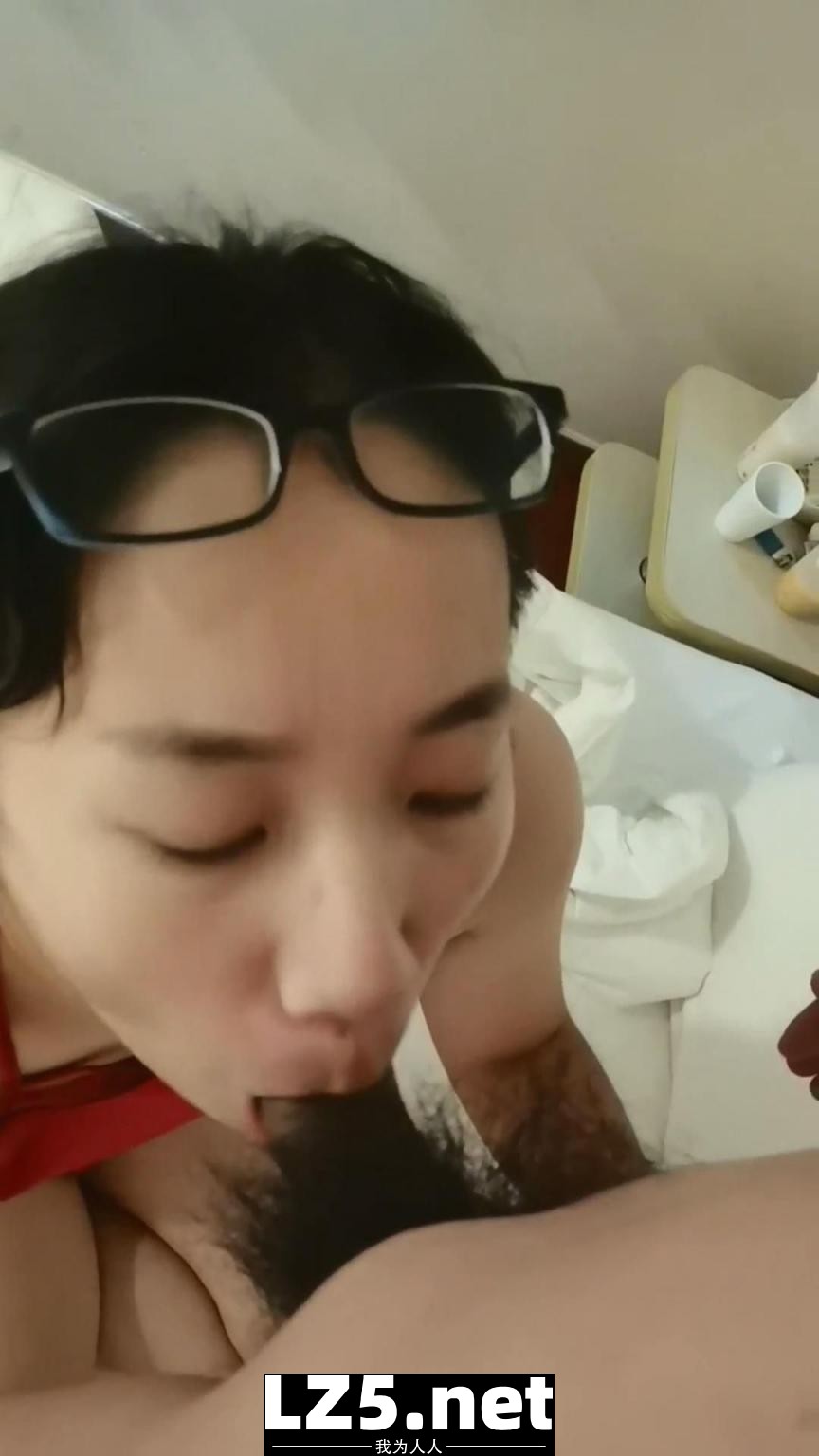 [露脸]偷情的女人水真多，肉棒都给抛光了，酒店约炮肥臀骚穴不容易满足[156P]