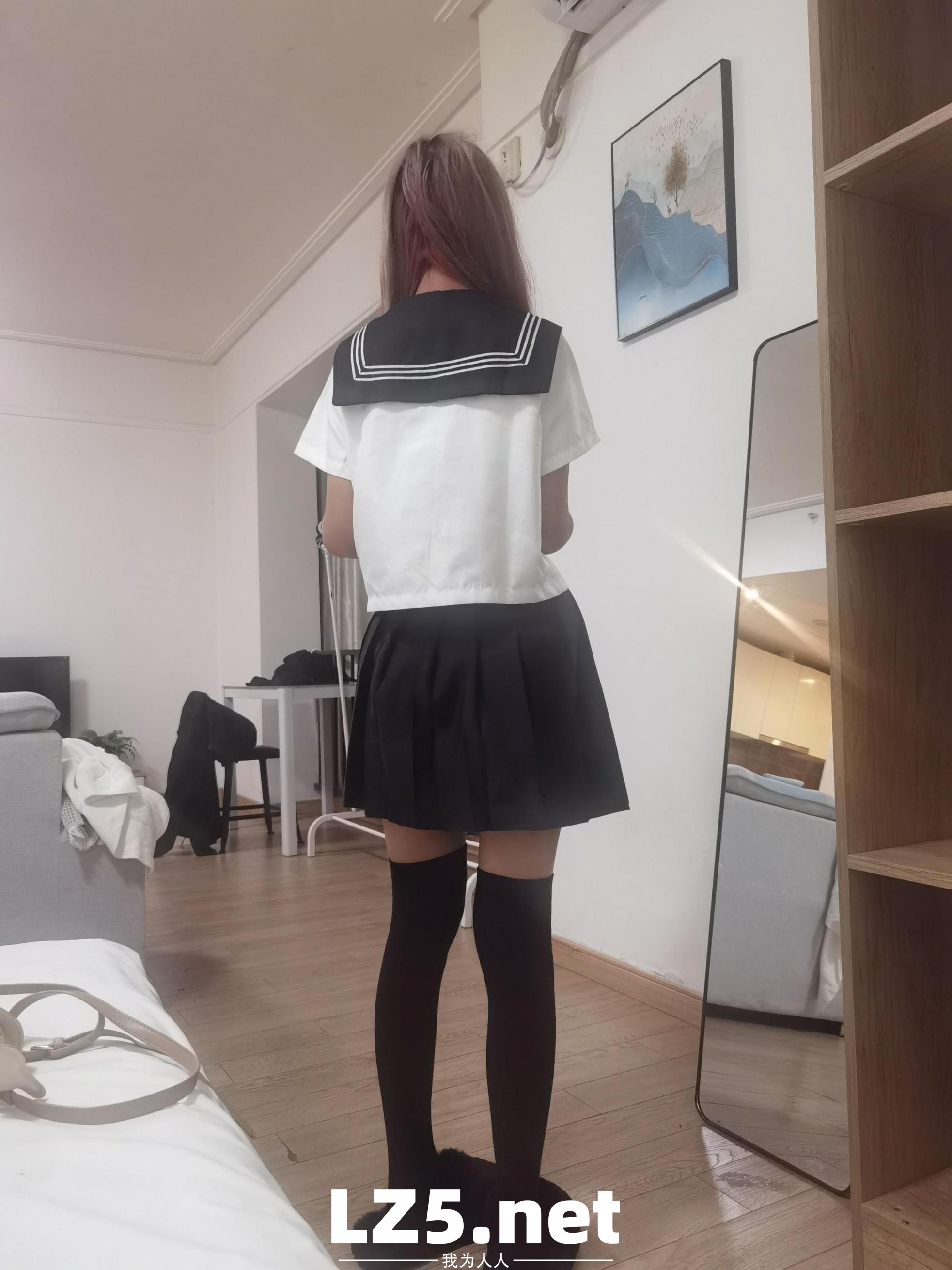十足的骚货 [30P]