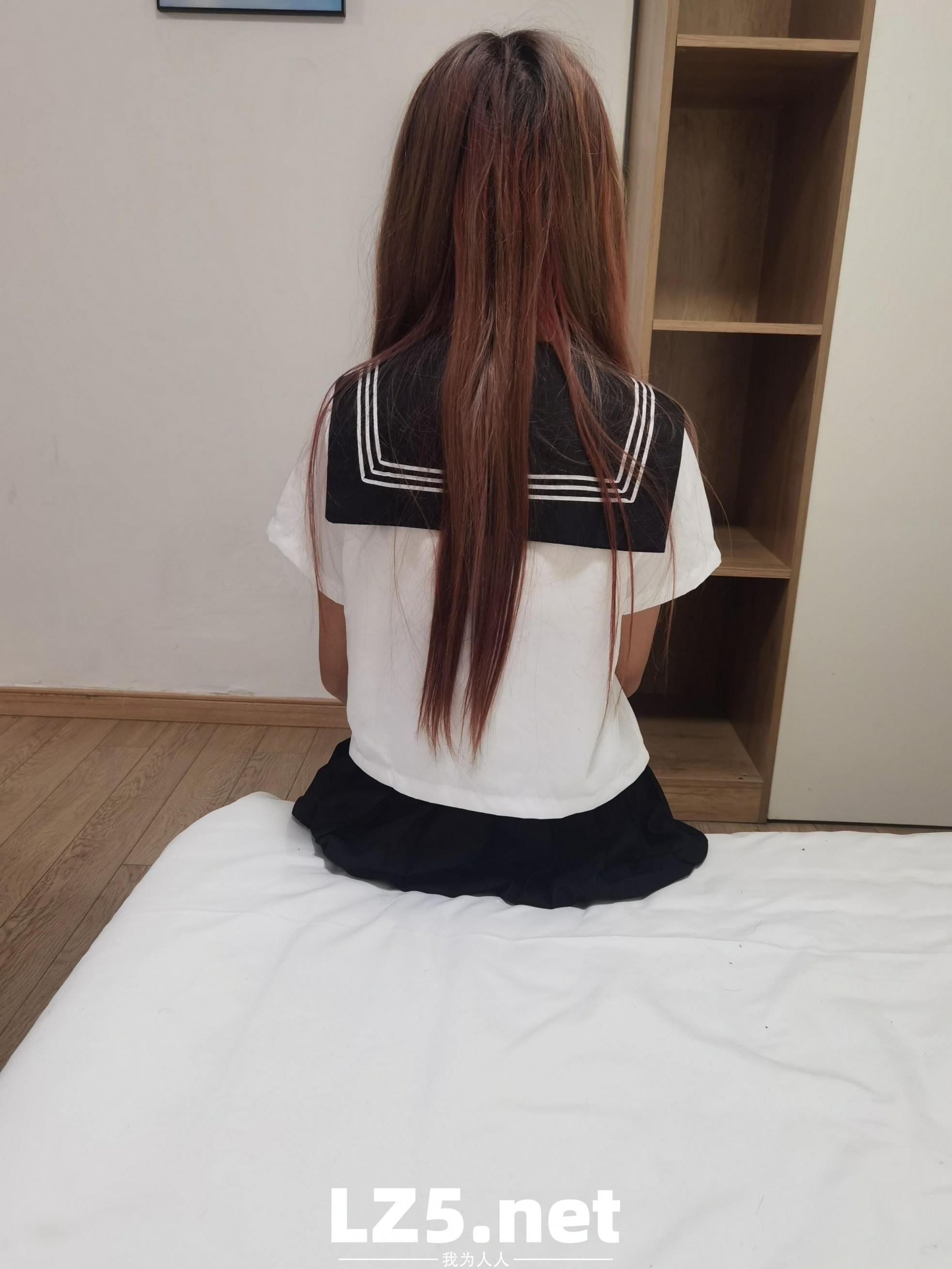 十足的骚货 [30P]