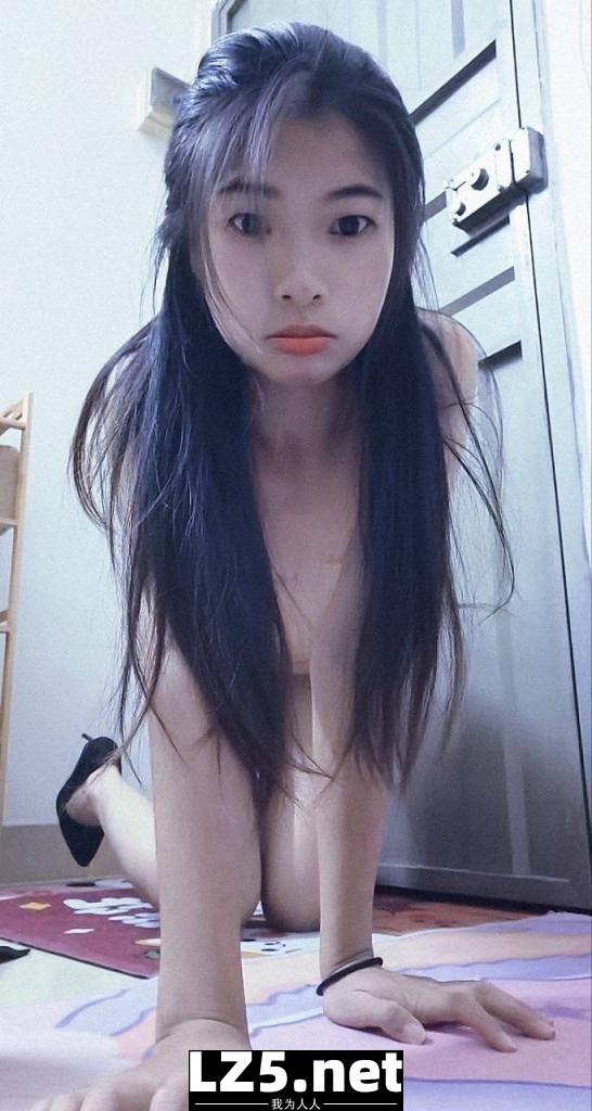 反差 自个在家还是容易发骚啊［18P］