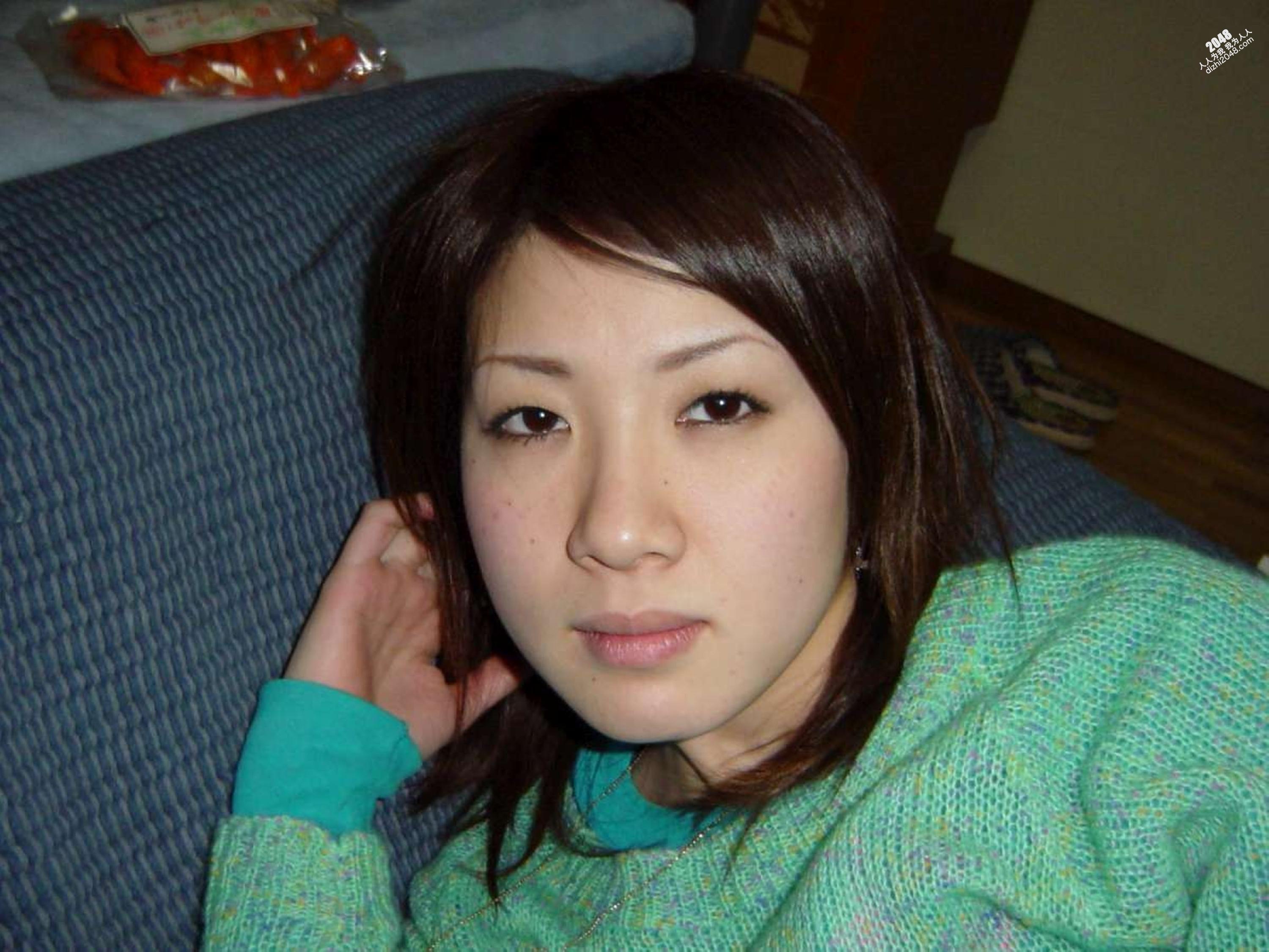 大奶樱花妹【30P】