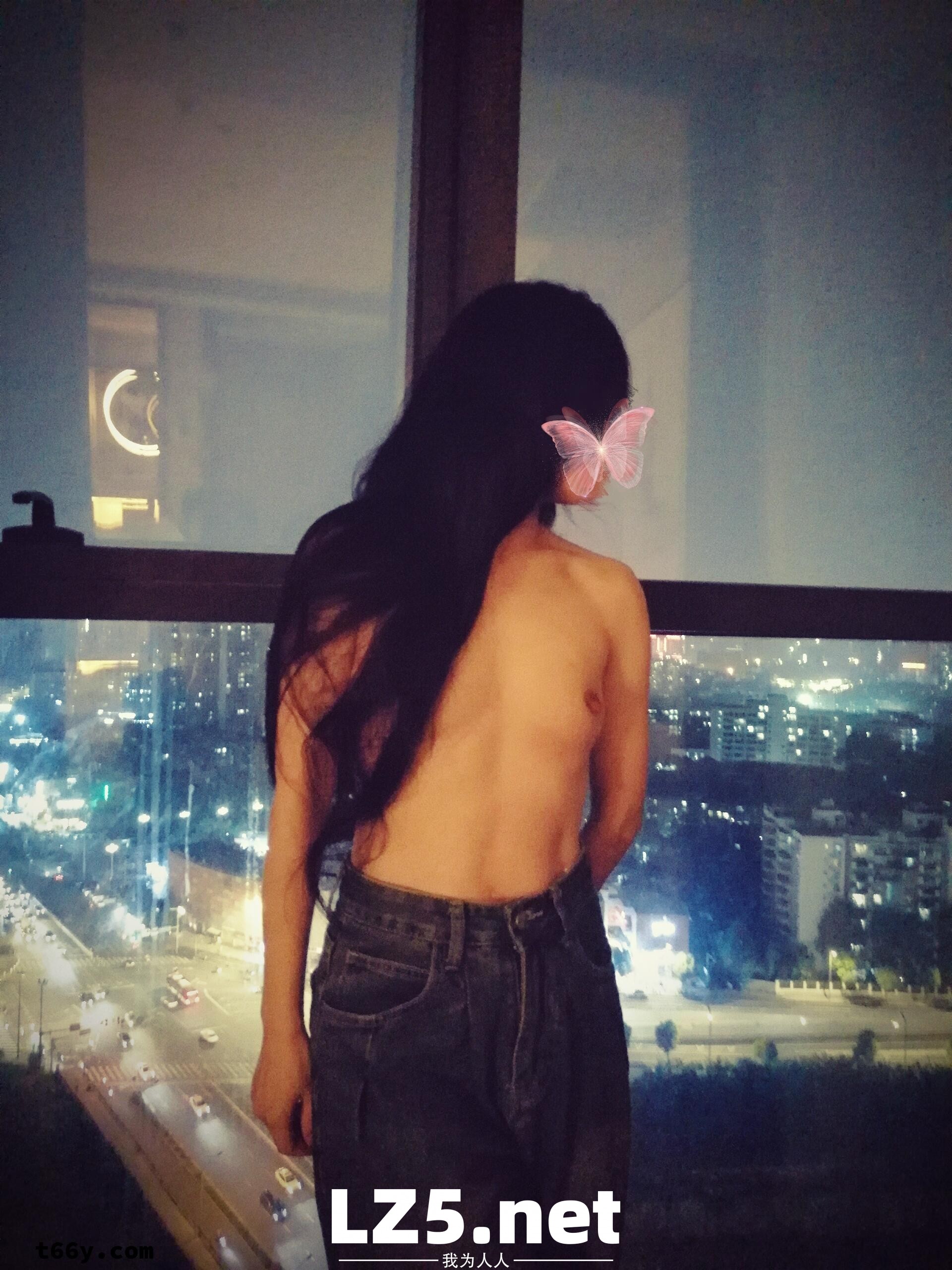 [原创 手势认证]中年夫人的风韵之展示她那熟透的身体，并熟练为你泄火技艺[33P]