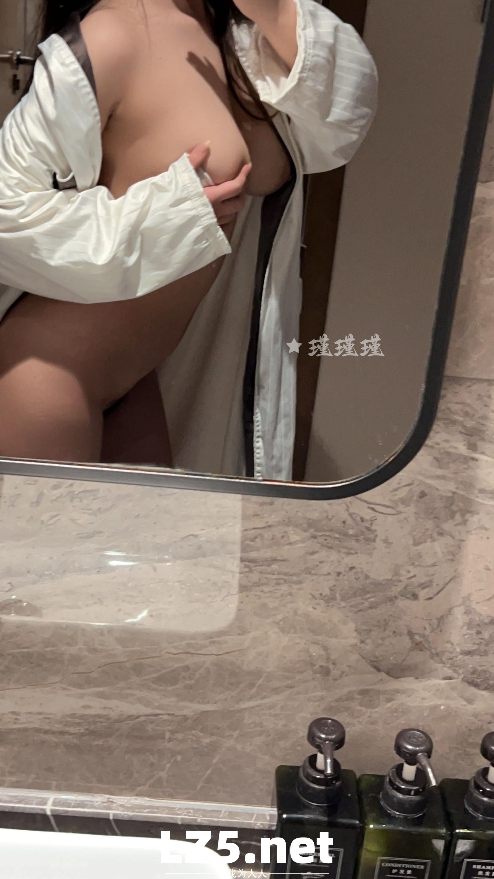 [原创] 意乱情迷的来意  黑丝的诱惑之射在巨乳上的精液 [42P]