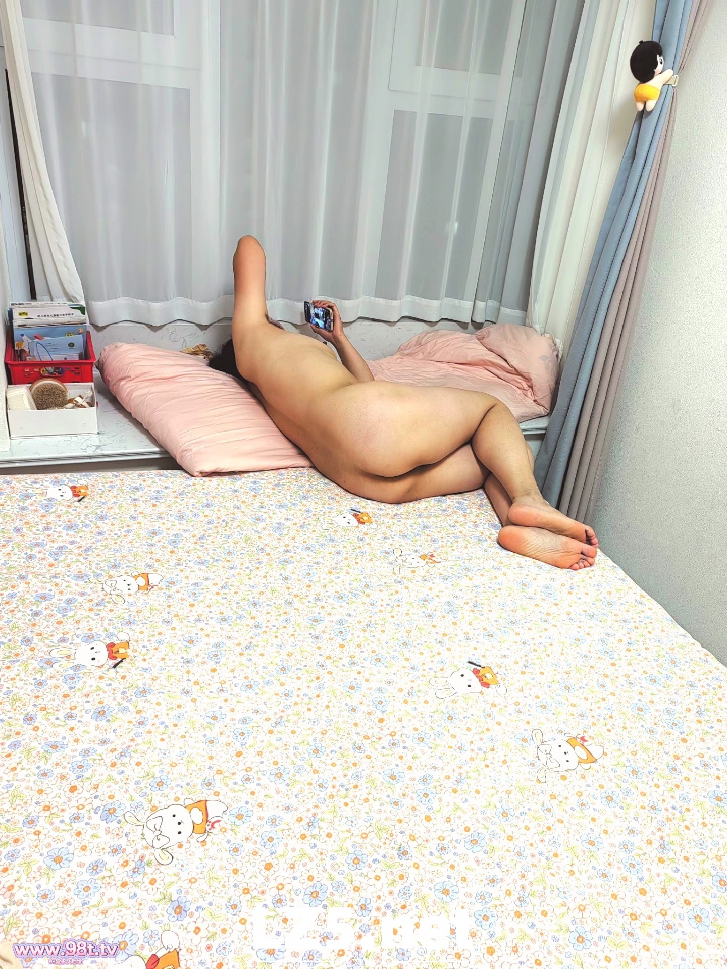 见证了她从微胖极品到坦克人妻 【18P】
