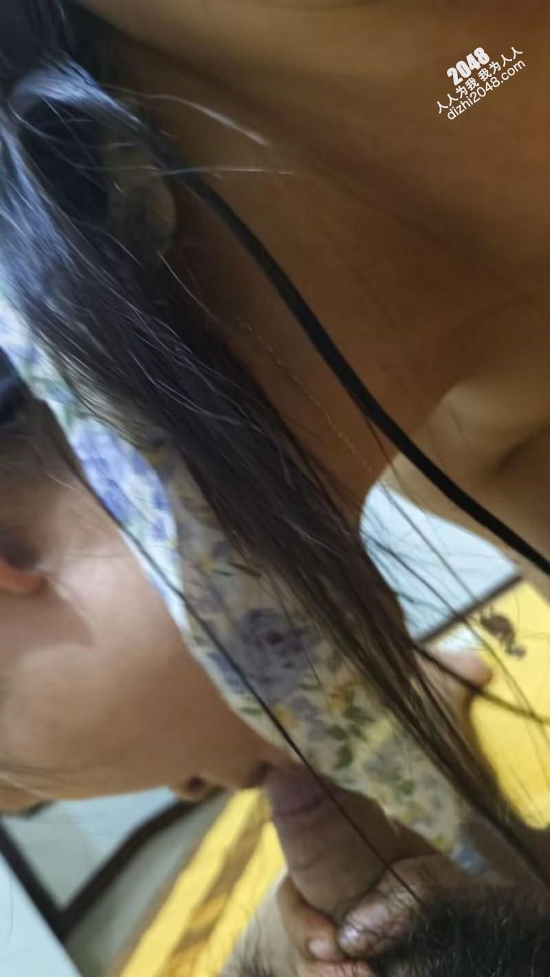 新認識的女網友～乳頭好大顆唷[23P]