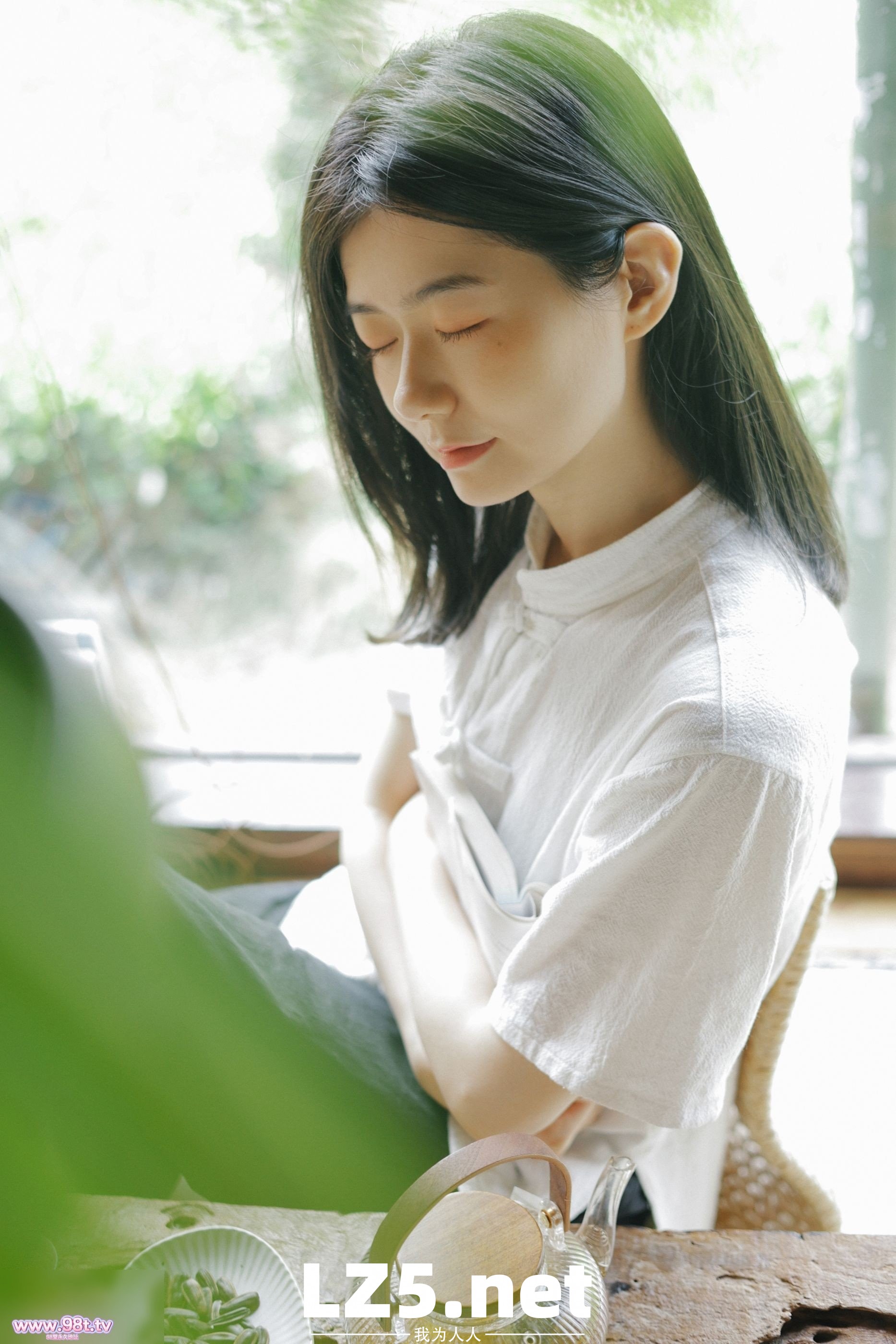 人妻反差秒杀反差表颠覆你的认知看这个就够-下[180P]