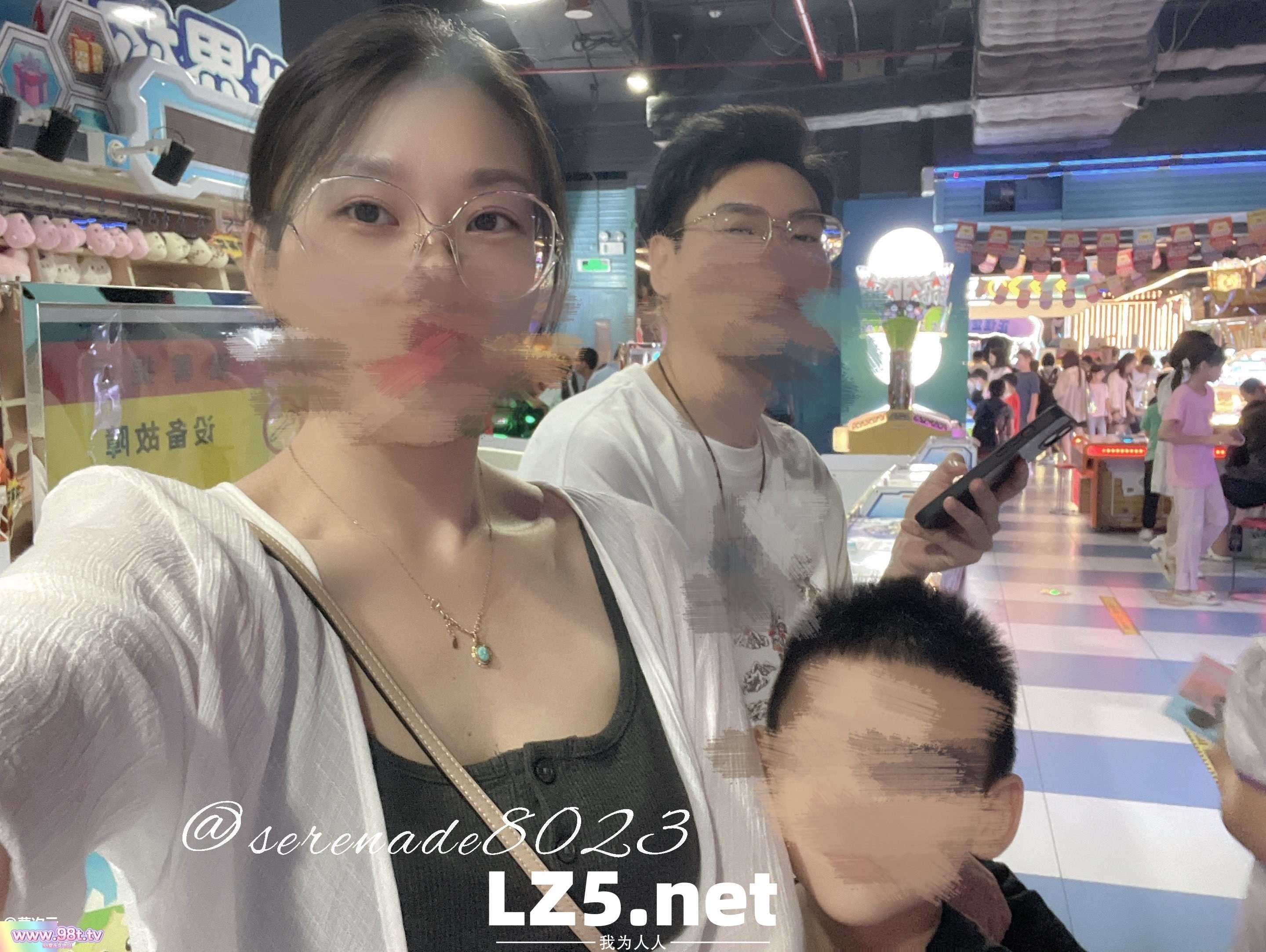 反差在校人妻教师[254P]