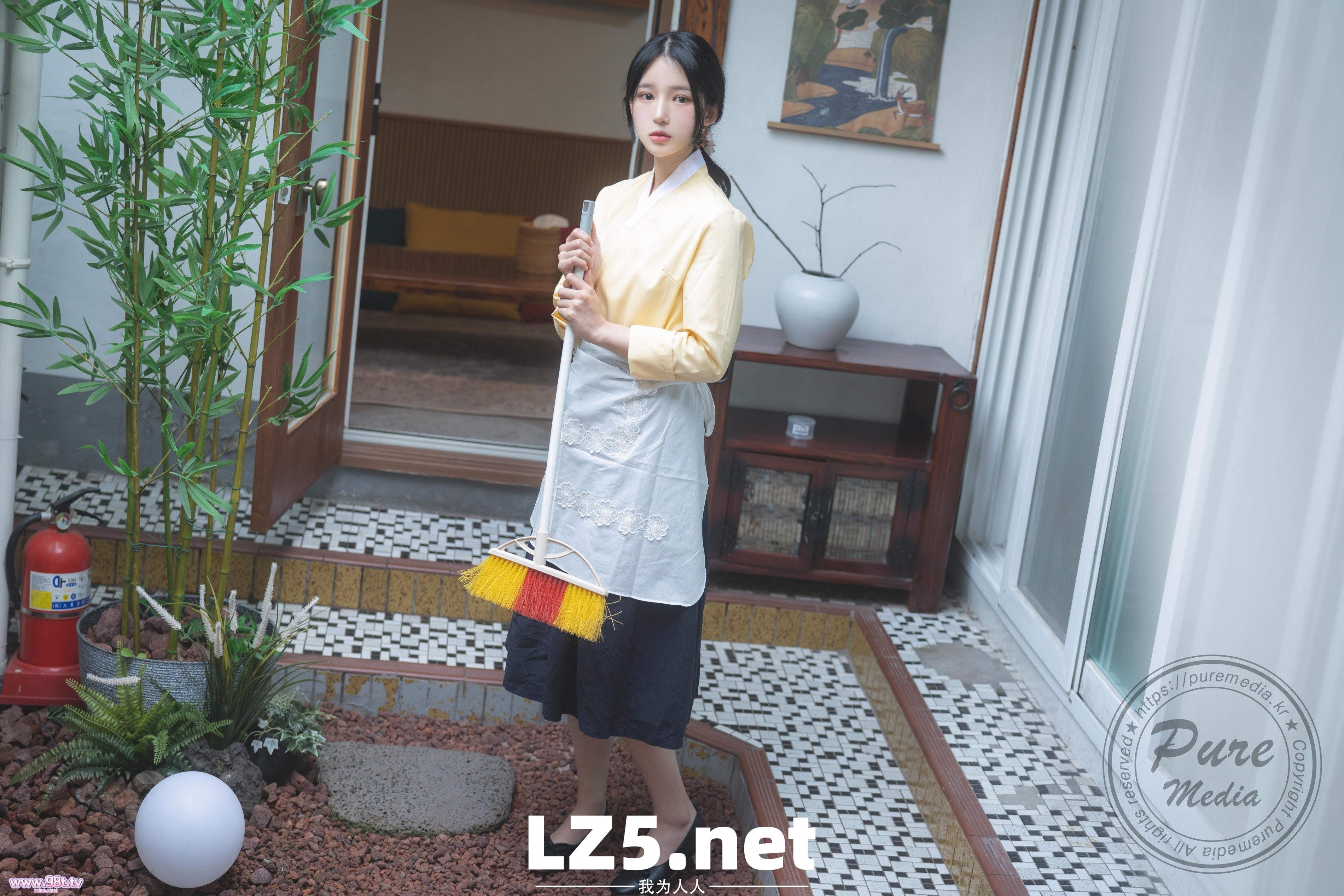 女神【Yeha】新作《主人的乖女仆》[102P]