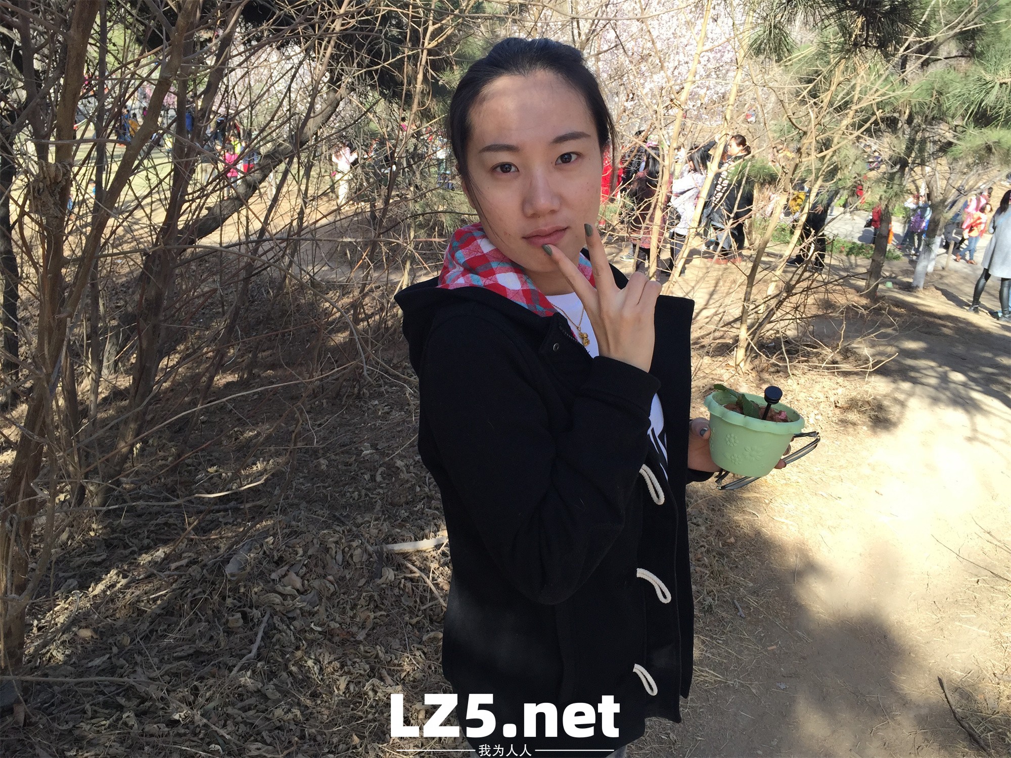 美豔人妻劉珊,云盤海量私拍流出,十年淫片見證嬌娃騷化曆程  (438P)