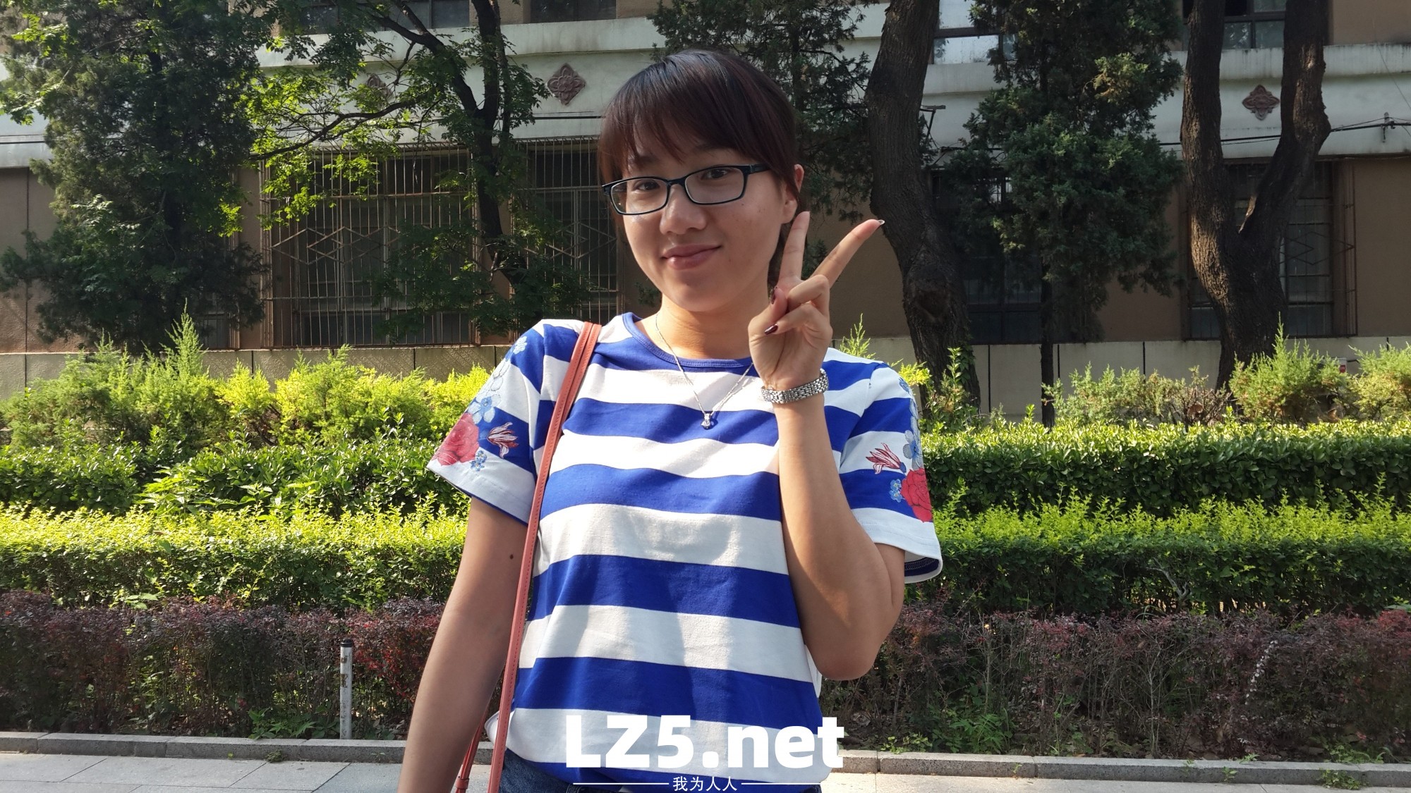 美豔人妻劉珊,云盤海量私拍流出,十年淫片見證嬌娃騷化曆程  (438P)
