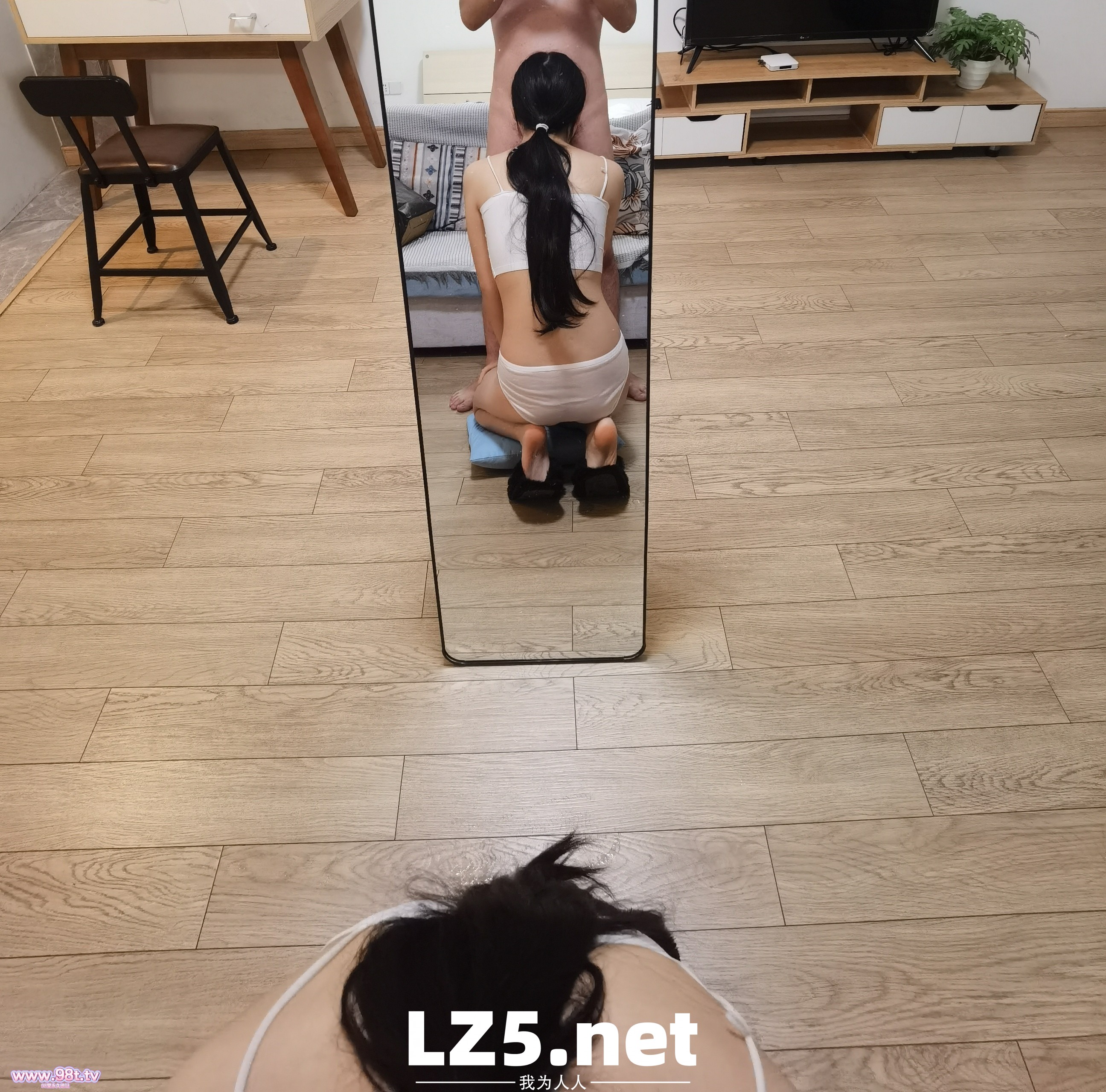 纯白吊带少女镜前口交【36P+手势验证】