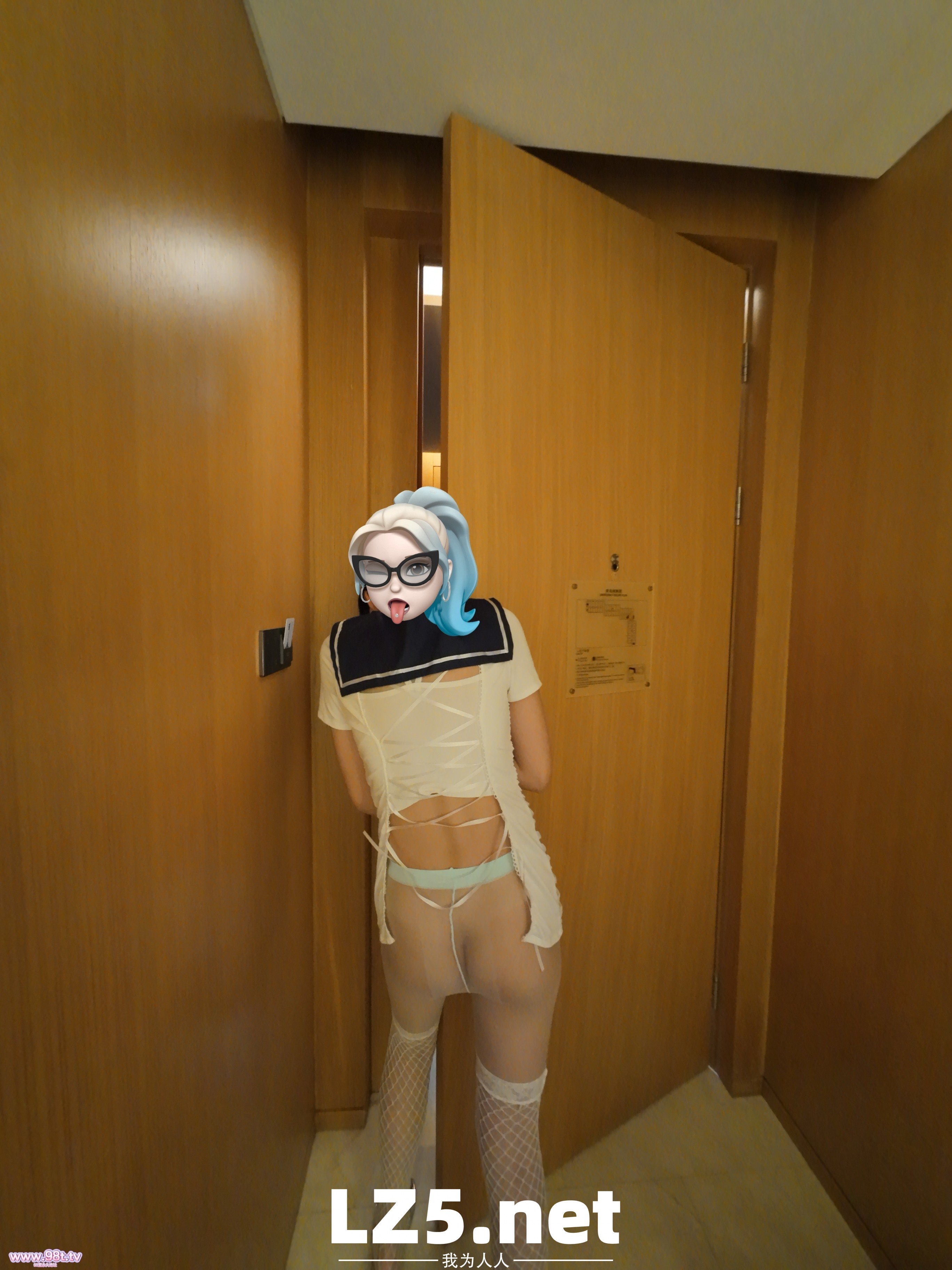 長い脚175の白丝学妹（17p+13gif+手势验证）