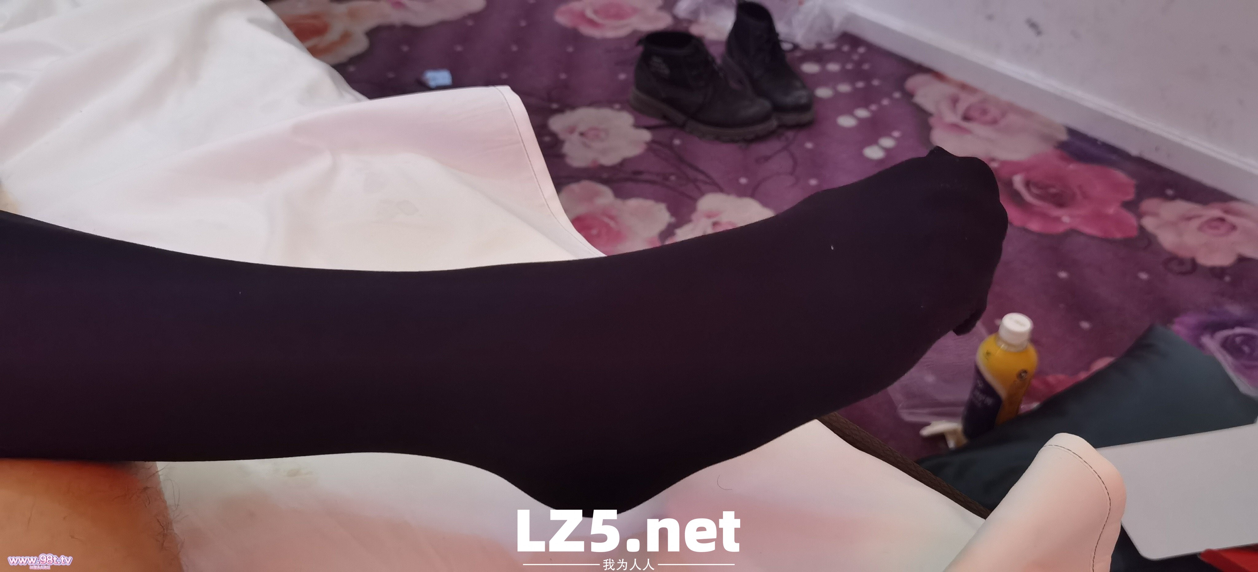 没什么逼毛的妹子第八季2 顶级嫩穴与厚黑美学的完美融合 小长腿也拥有逆天的魔力【69P+6gif+露脸】