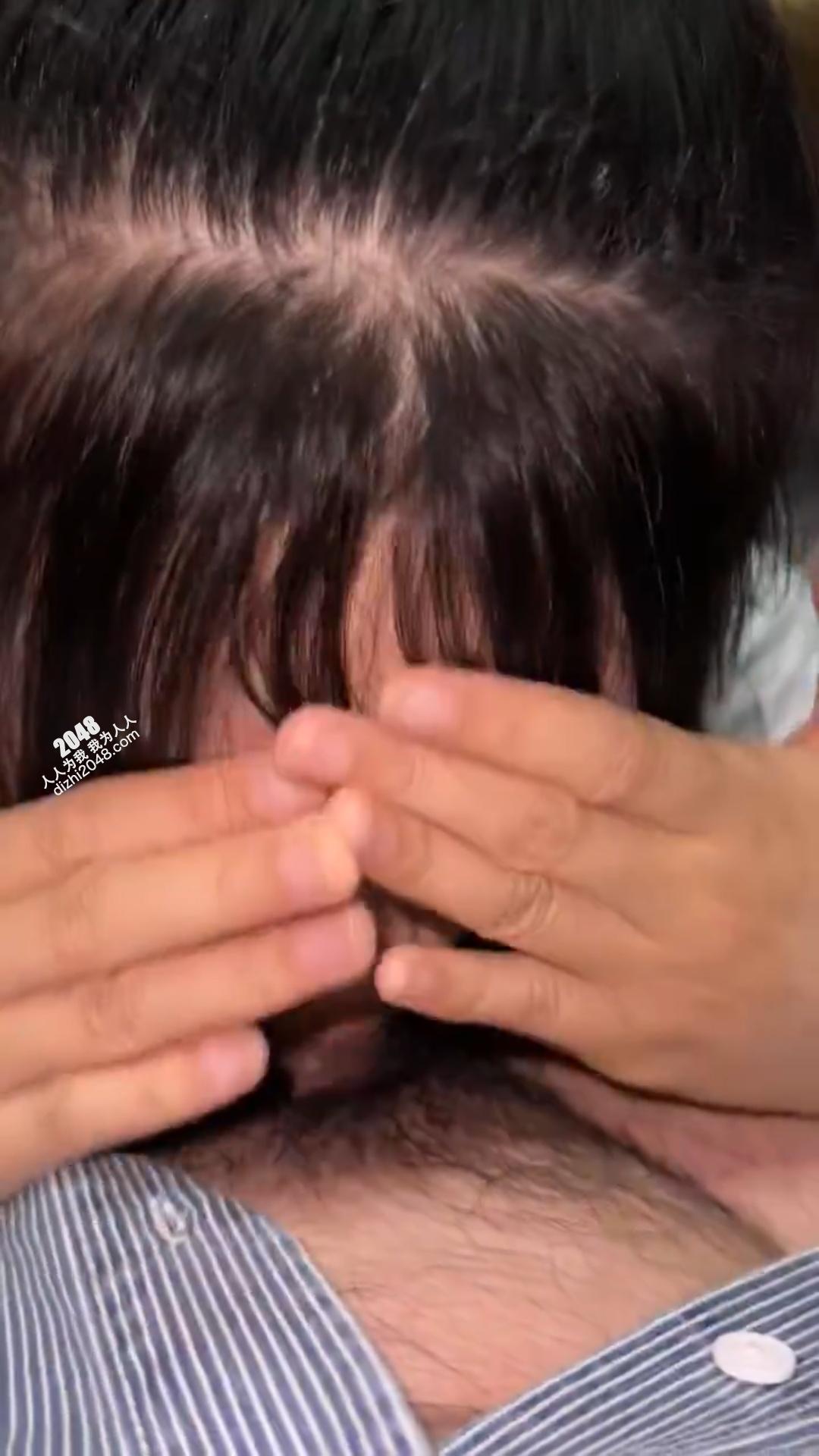 小母狗私下是个欲女 被各种调教  最喜欢吃鸡 小穴也一直被透 [27P]