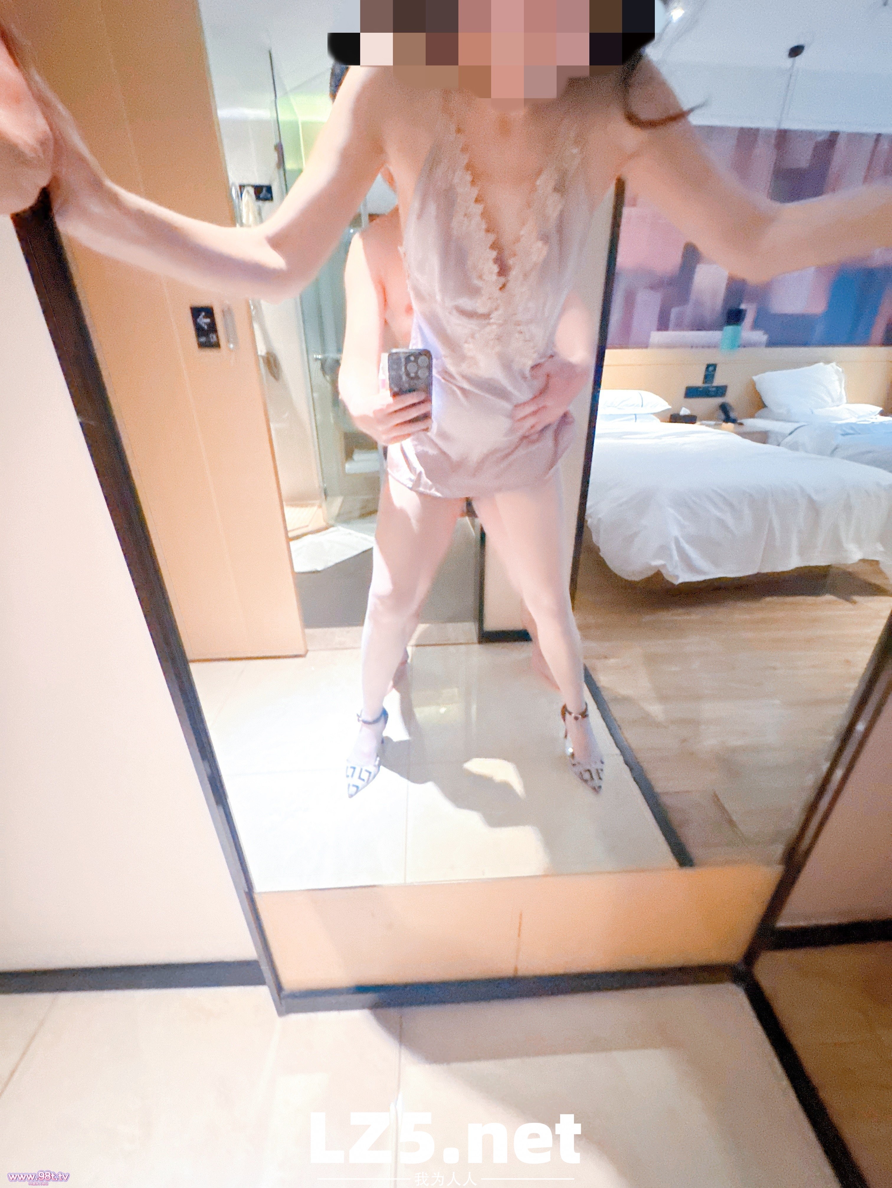 2025第七弹 0D灰丝配高跟 中出小妈储精盆【73P+合体手势认证】
