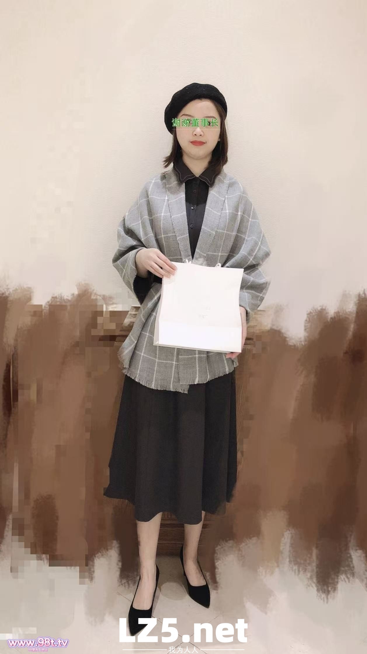 【最爱人妻】颜值人妻、袁媛被我压在身下抽插、顶到点上飞 【生活照露脸+手势验证+13P】