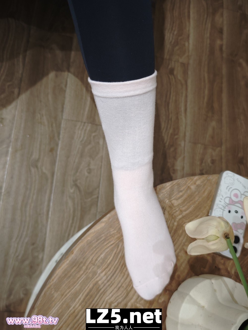 白嫩肉体加完美的瑜伽裤诱惑 姿势无敌诱惑且纯欲 申精【53P+手势验证】