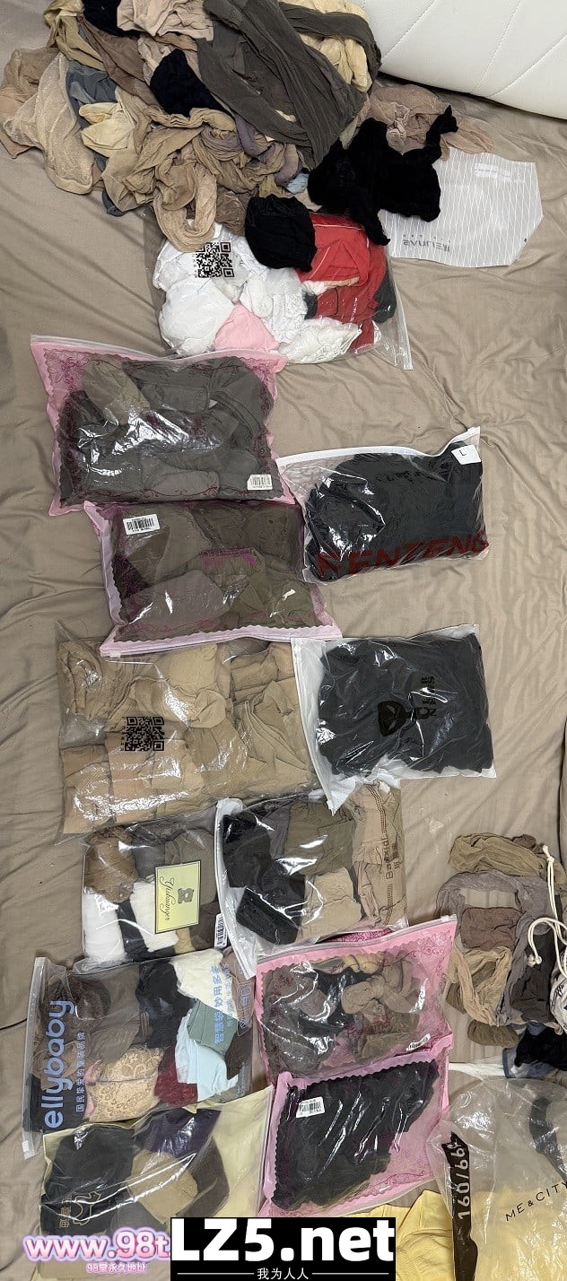 和白丝套装老婆出去开房+内射+同事趣事【47P+GIF】