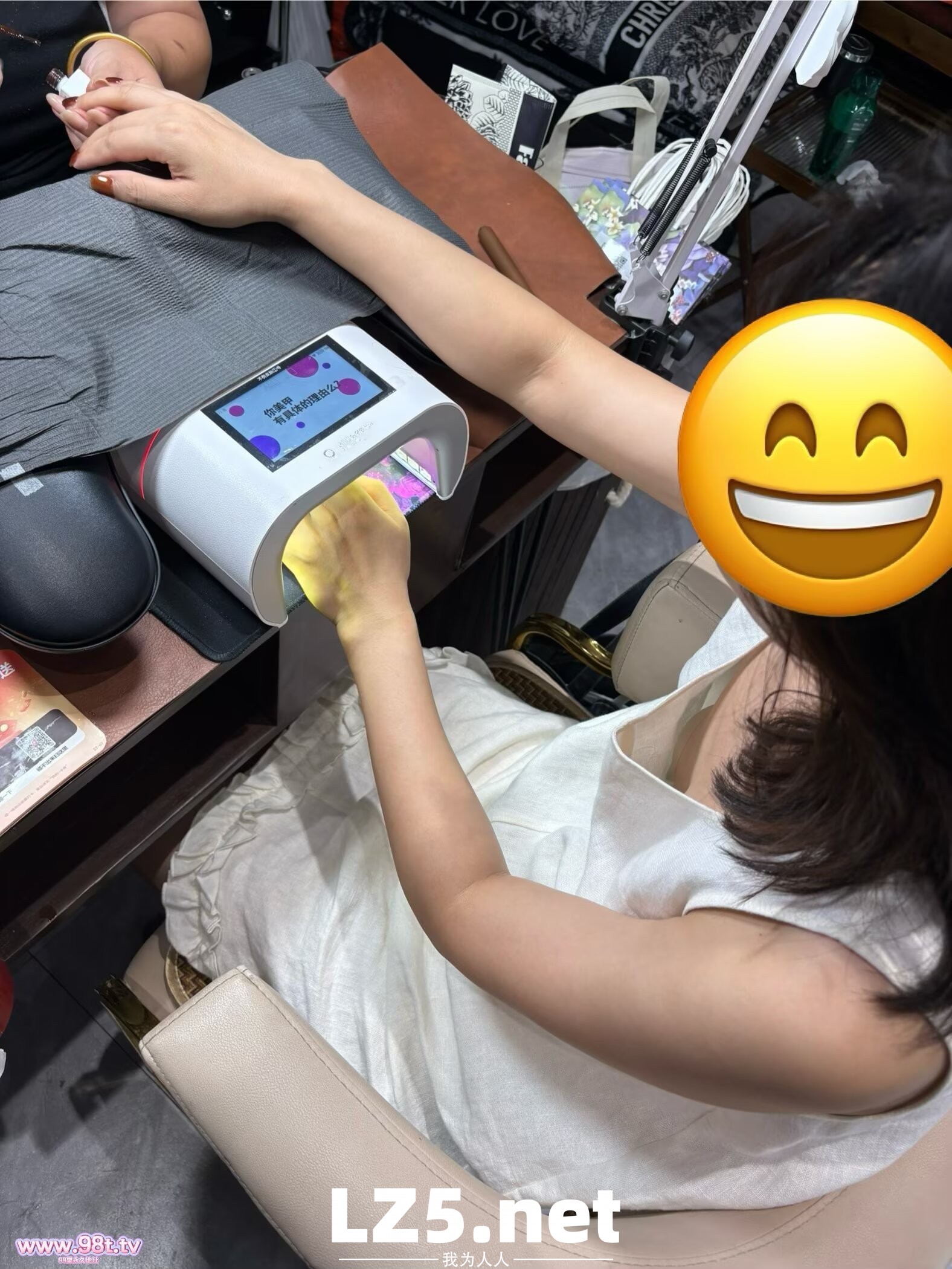 【晴晴de第一次】晴晴独战夫妻【30P】