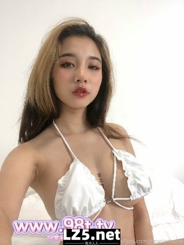 巨乳