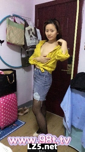 反差  叶佳文