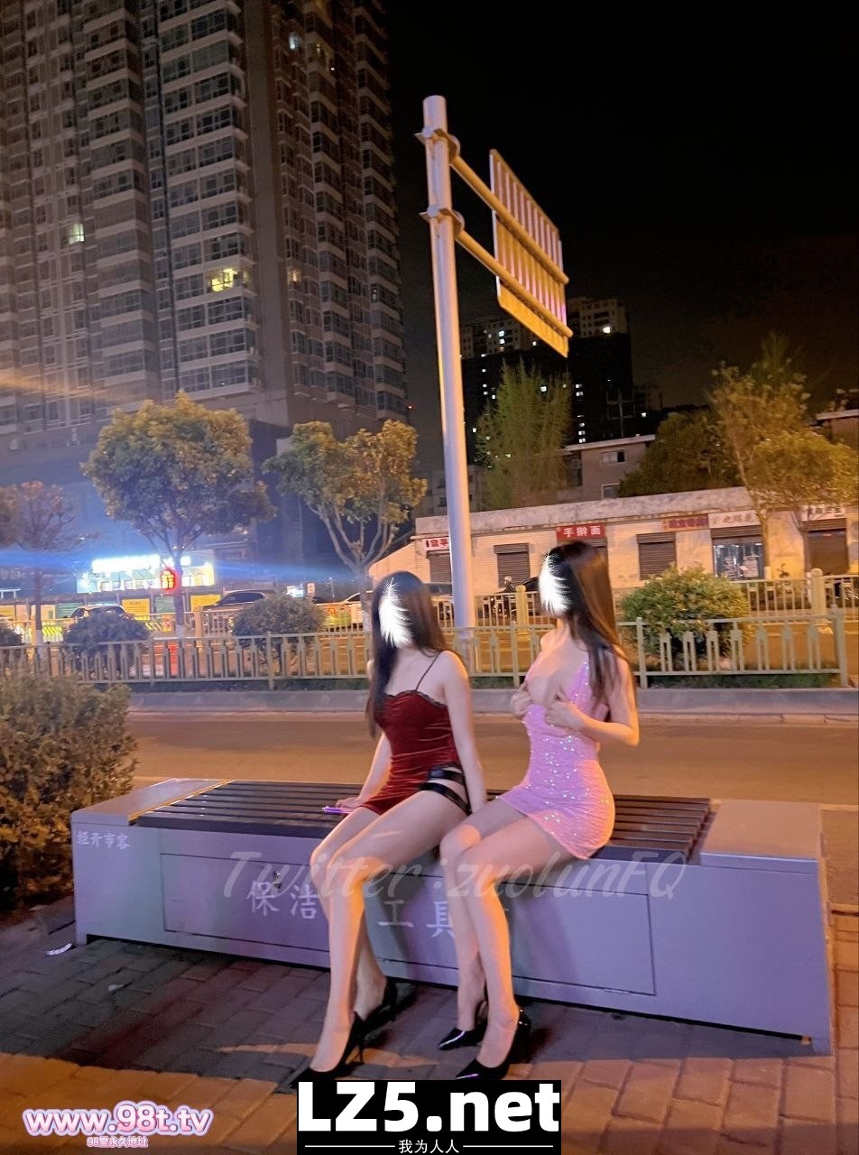 西安极品美女户外露出绿帽献妻多人淫趴调教男奴[120P]