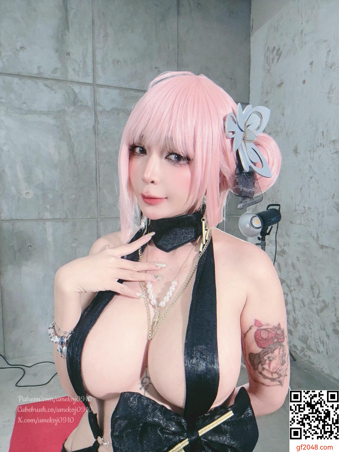 【網路收集系列】Umeko J - Emma： Secret Therapy「NIKKE」【96P】
