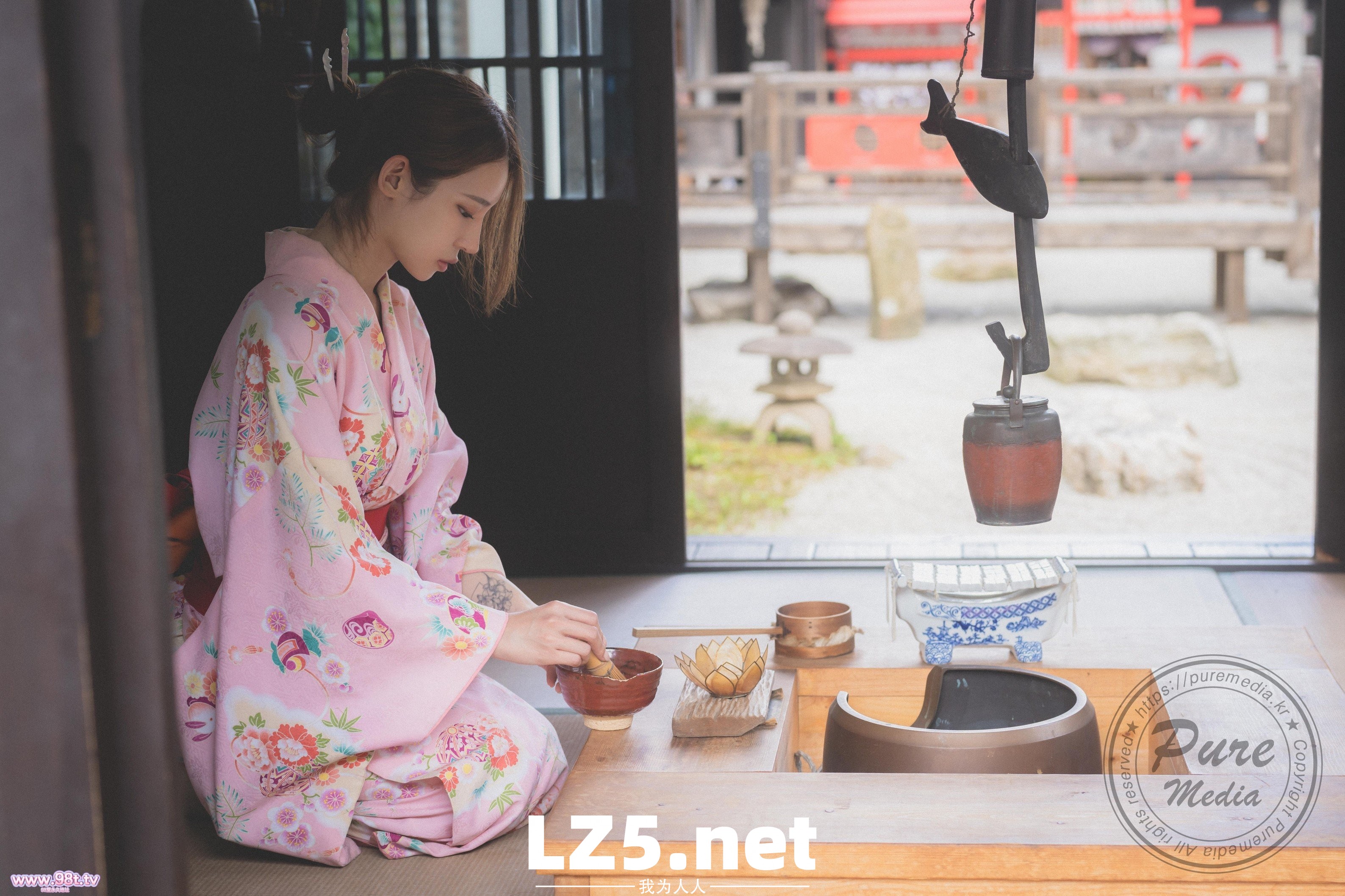 Yeha女神人前多正经床上就有多认真-上[48P]