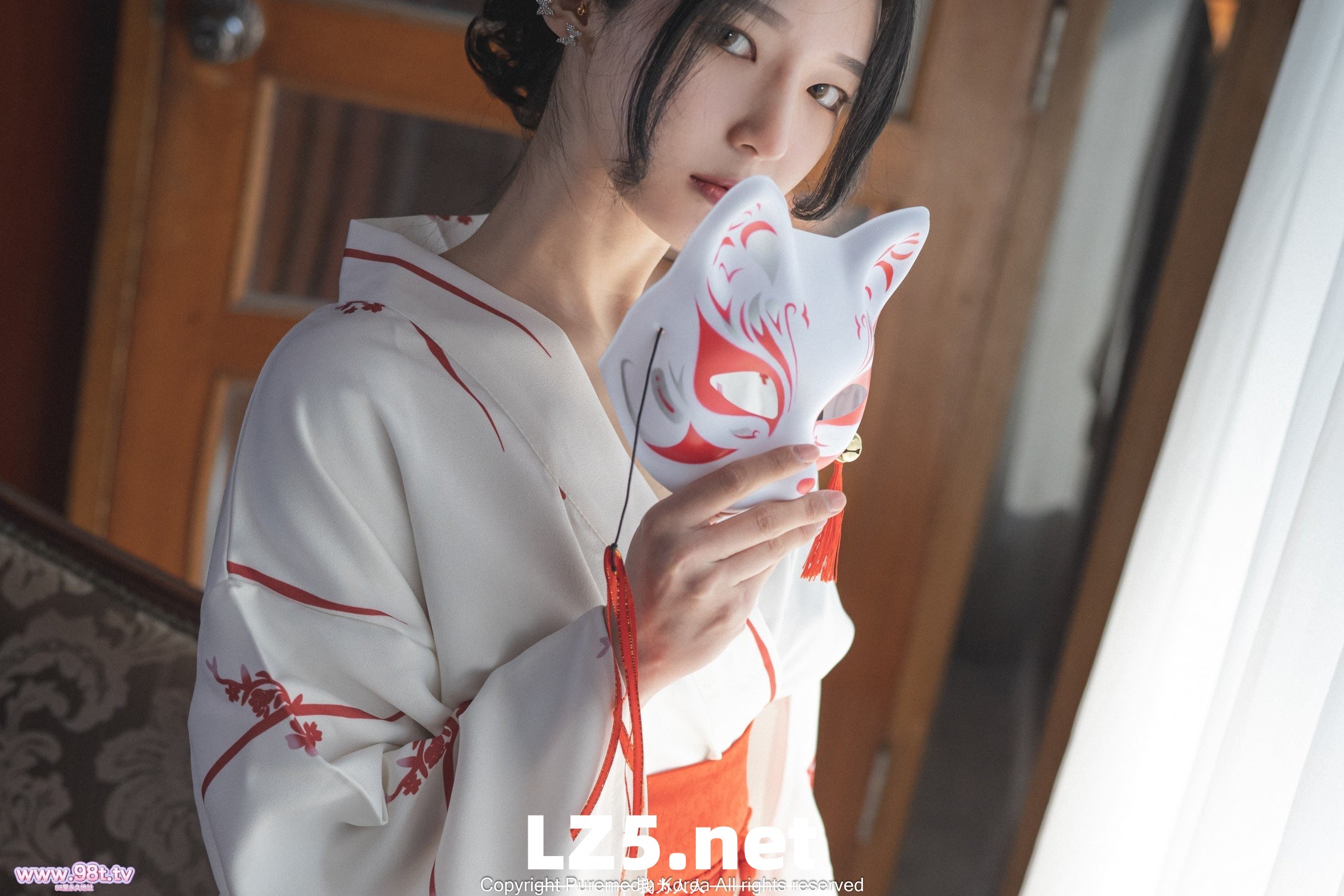 Yeha女神-小狐仙捆绑任你享用-上[30P]