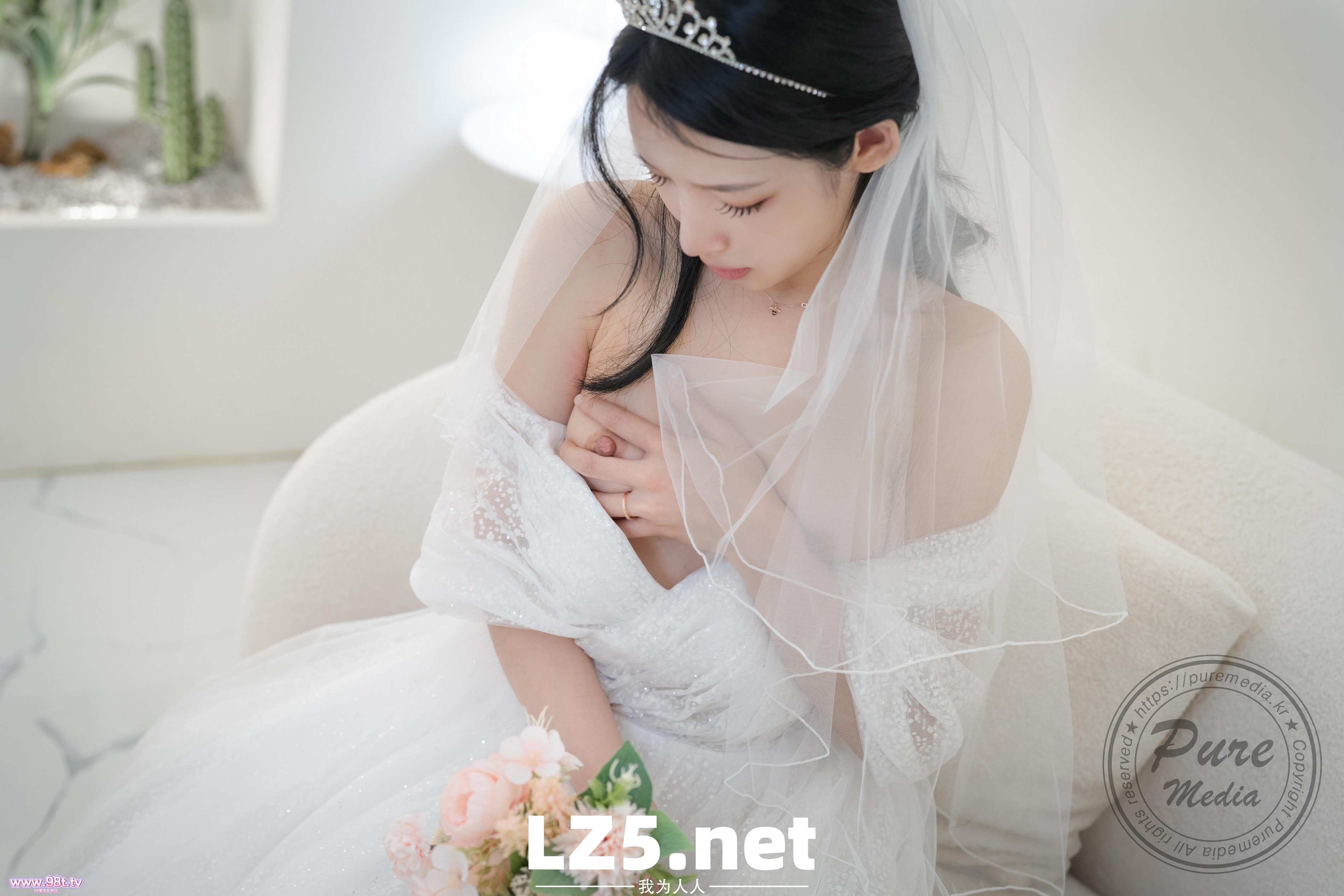 Yeha女神新娘漂亮花苞粉嫩幸福婚纱照-下篇[38P]